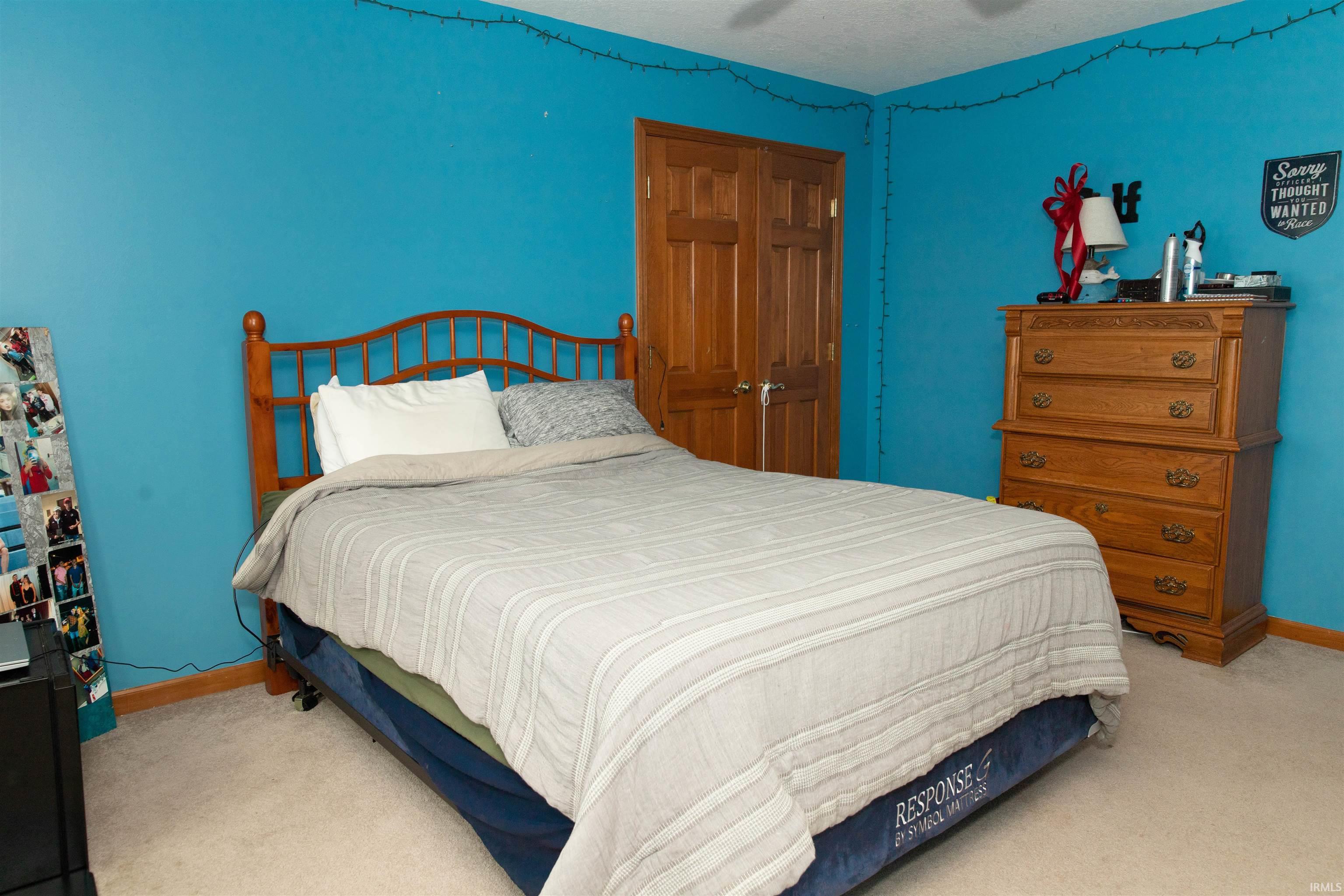 5606 Green