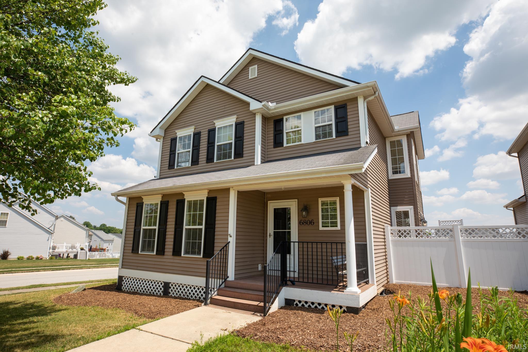 6806 Stewart