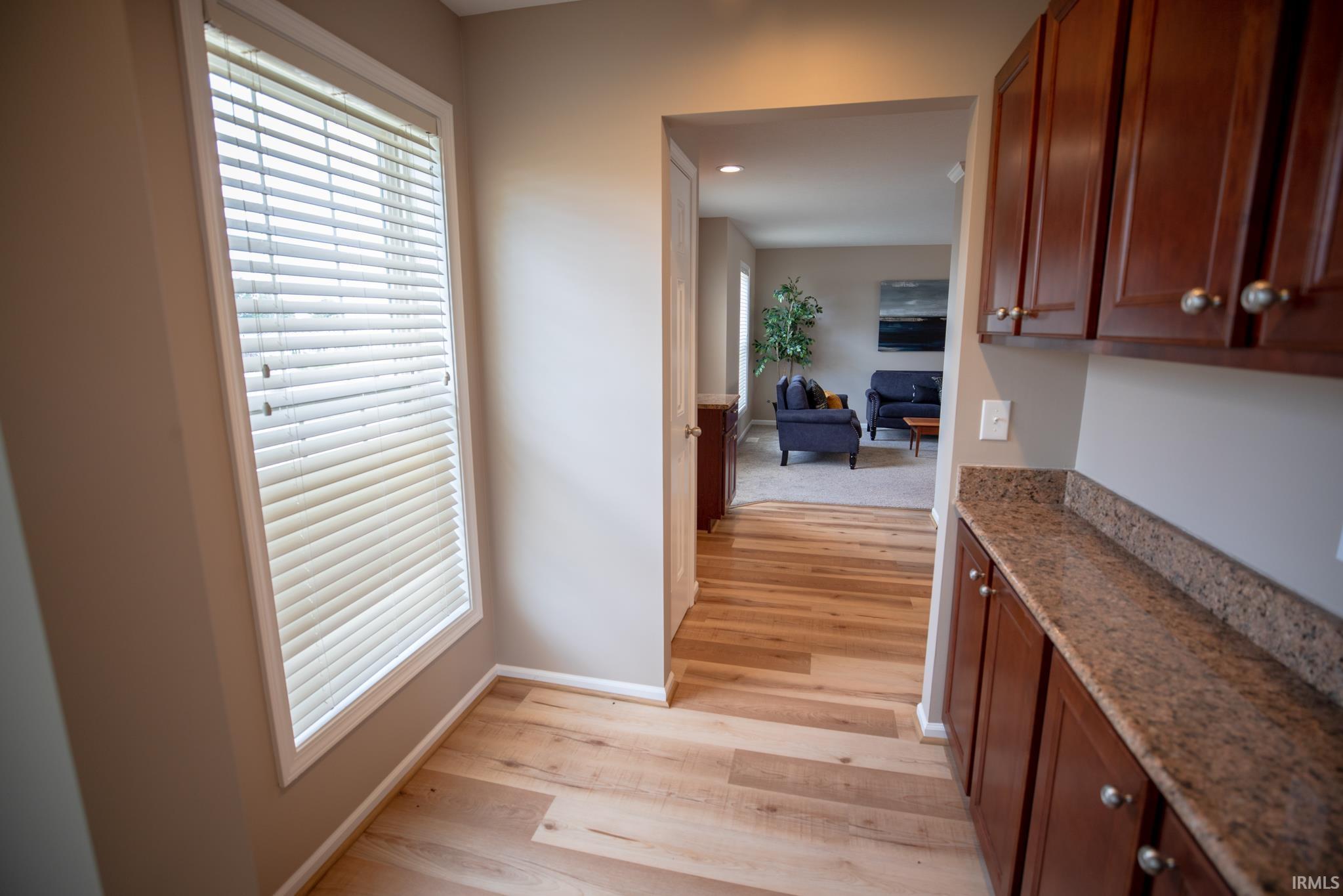 6806 Stewart