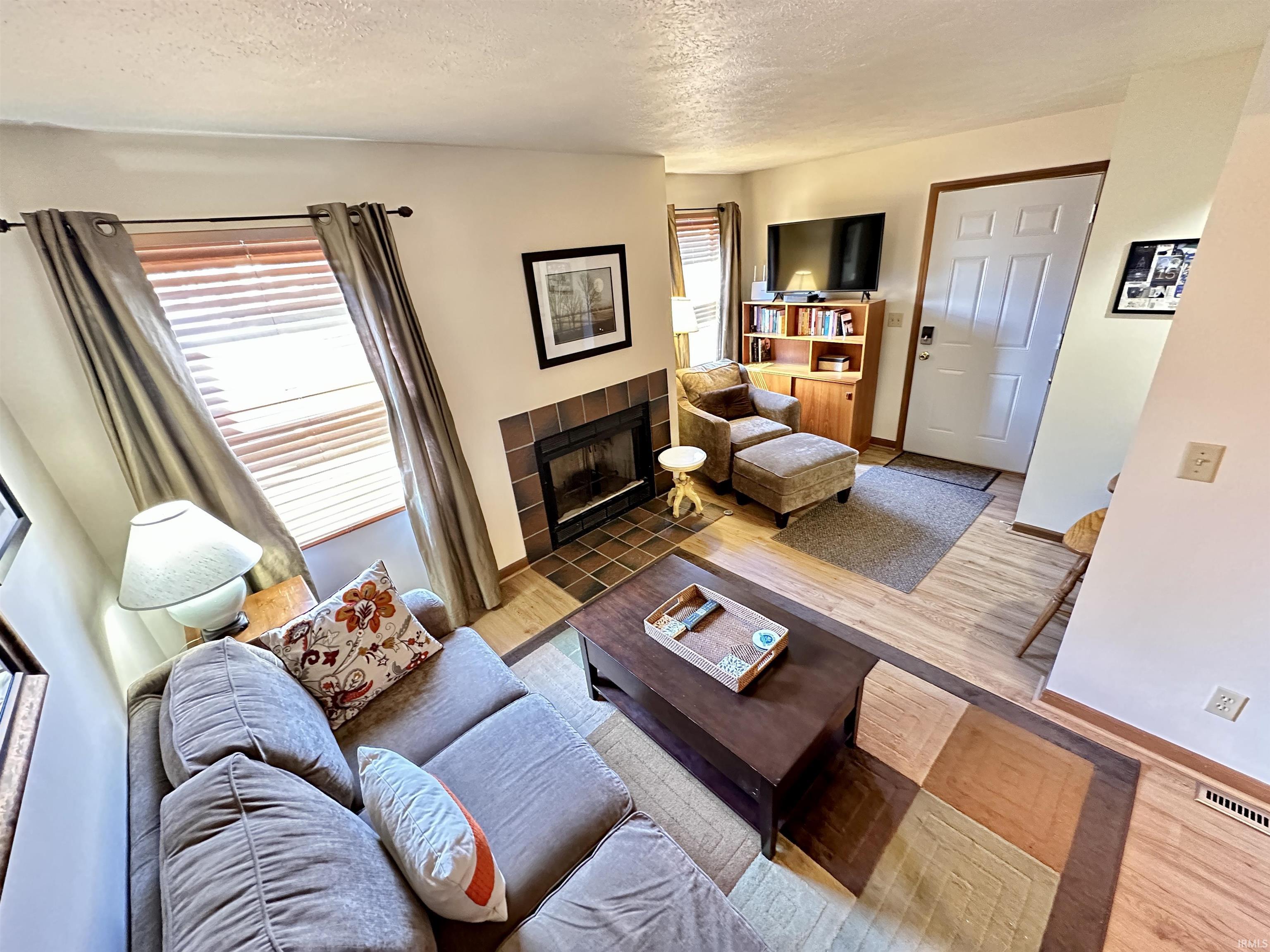1410 Ivy Unit C-2
