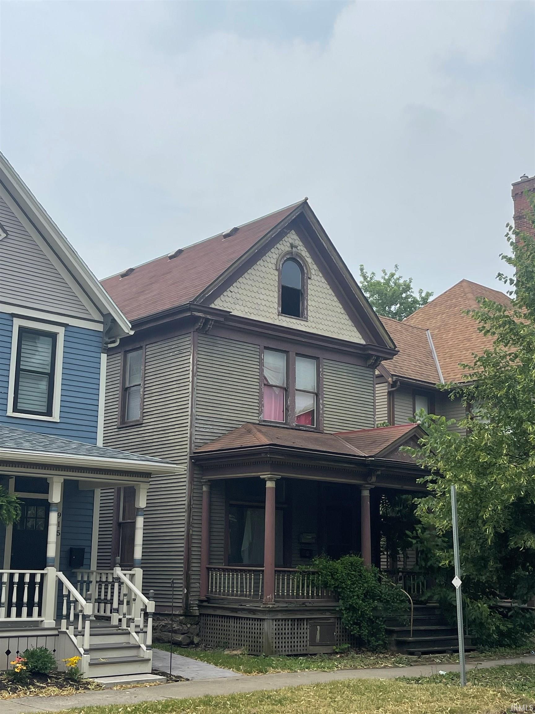 917 Washington