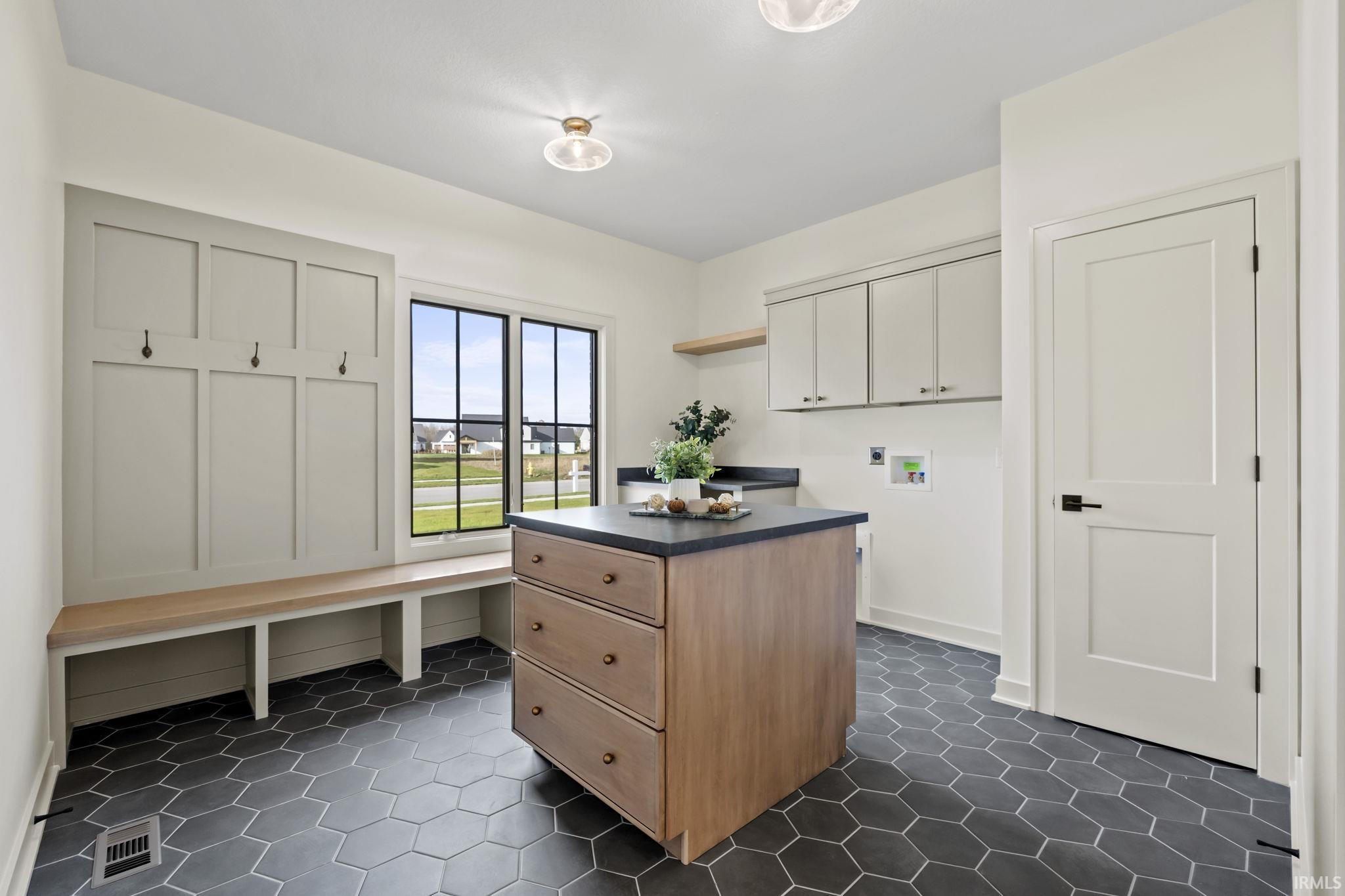 223 Ninepark