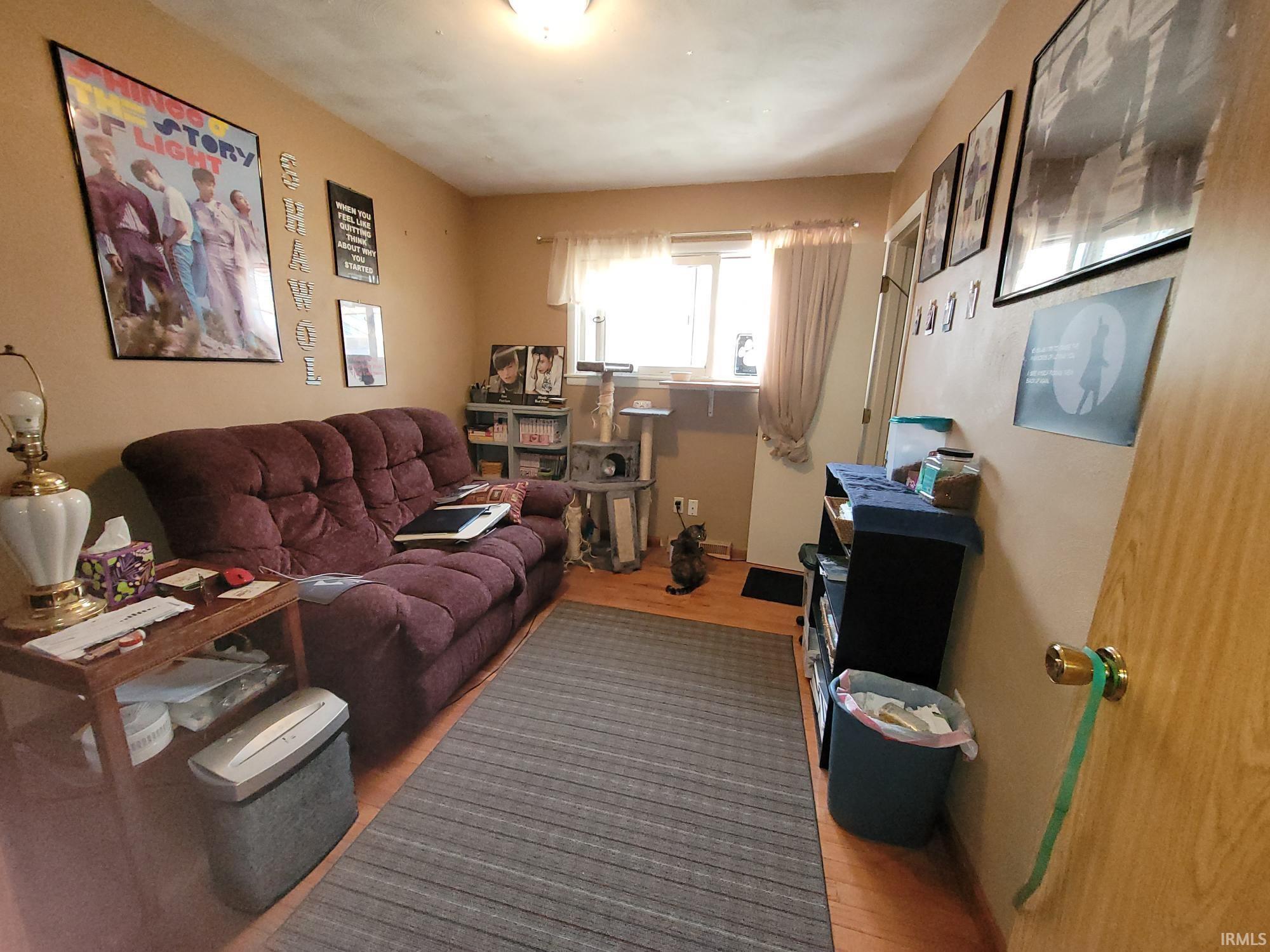 545 Bowen