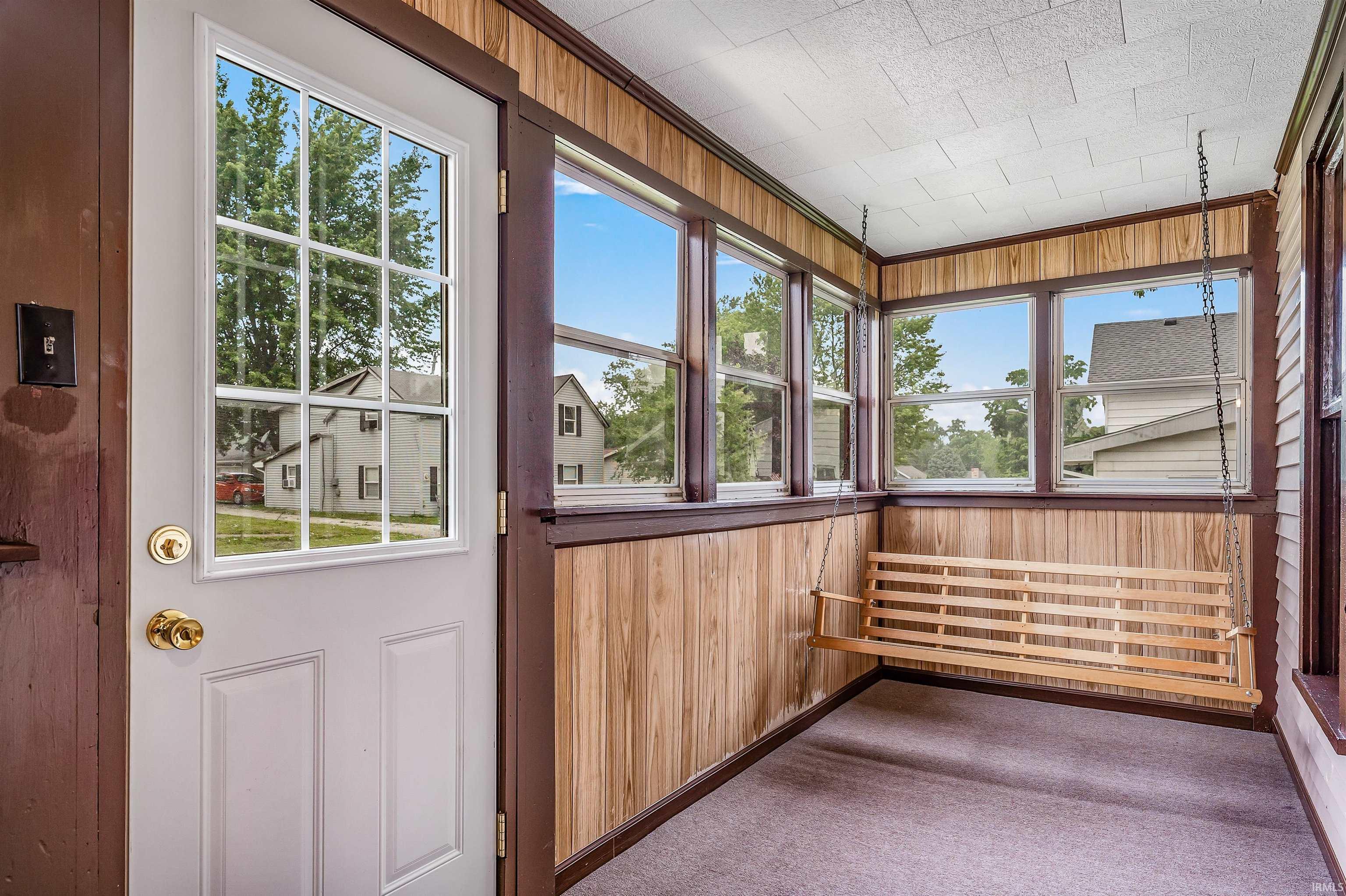 112 Peabody Ave