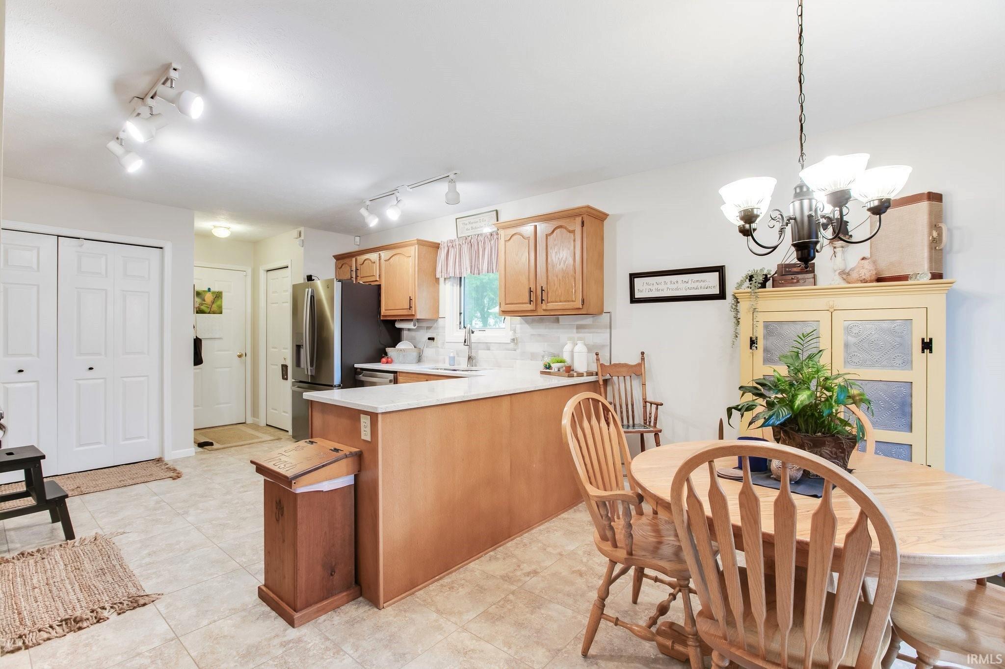 52261 Woodsedge