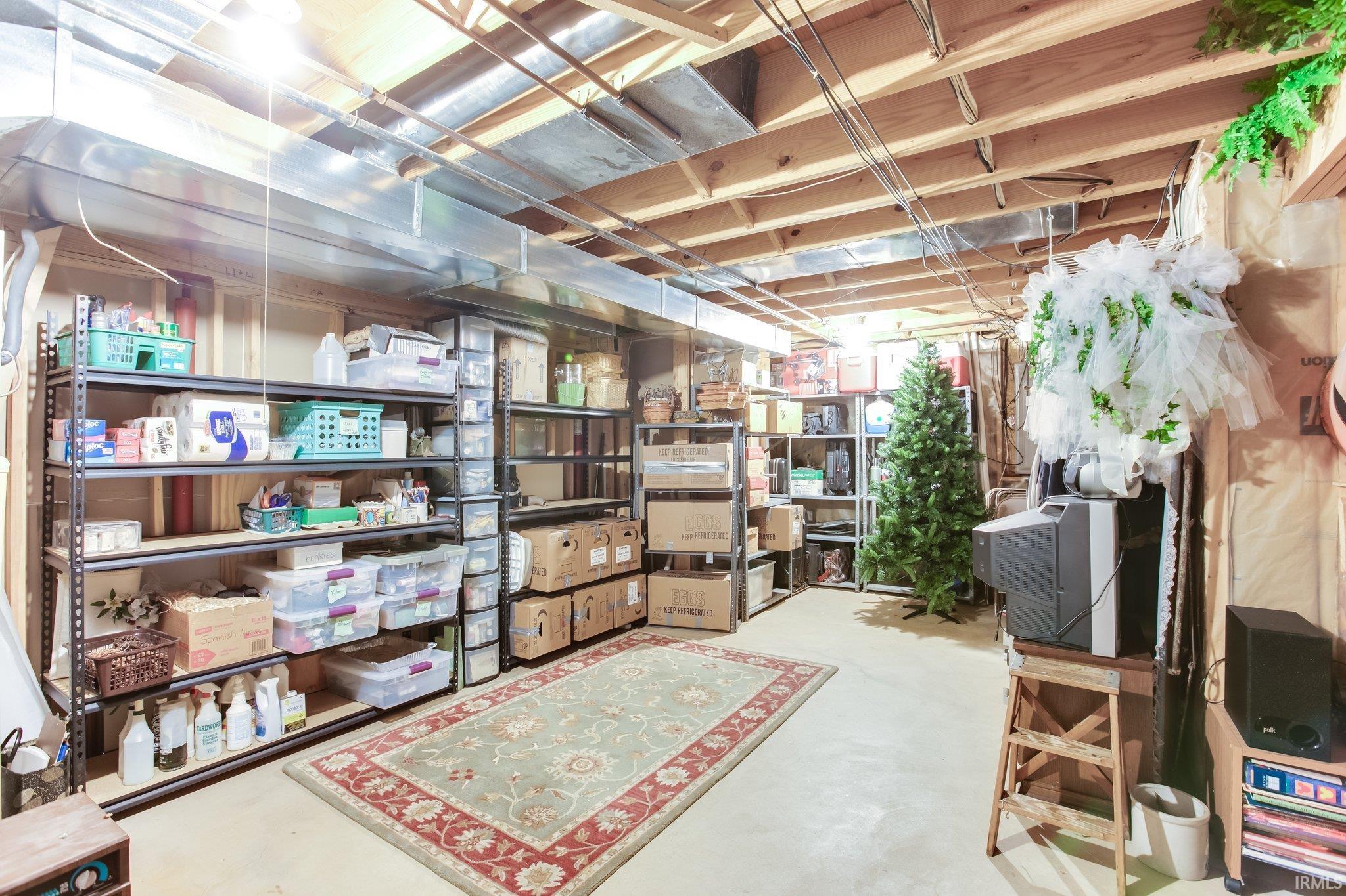 52261 Woodsedge