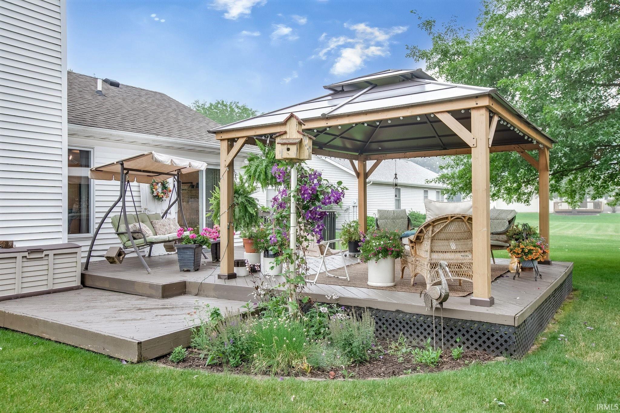 52261 Woodsedge