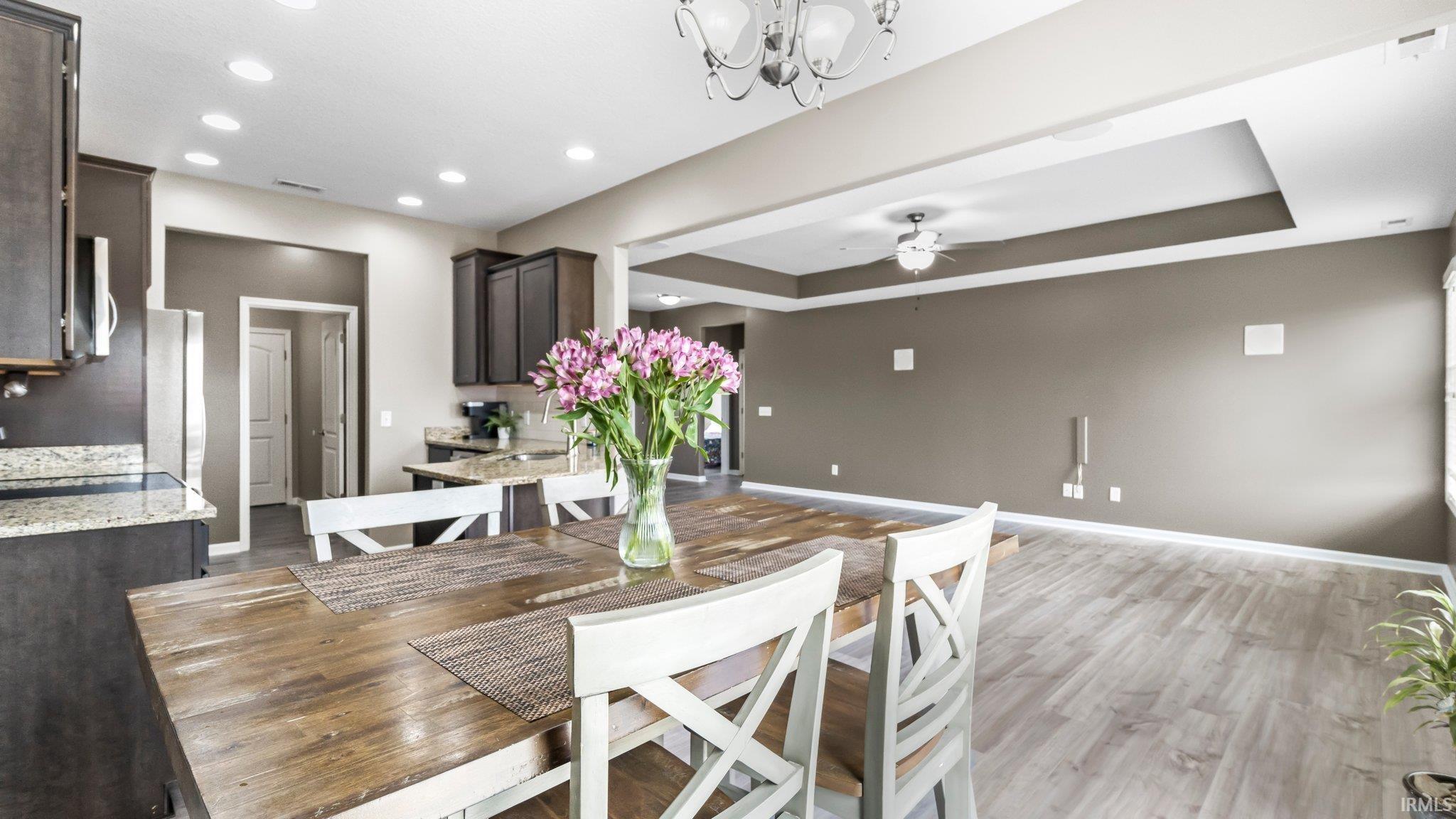 1683 Glen Hollow