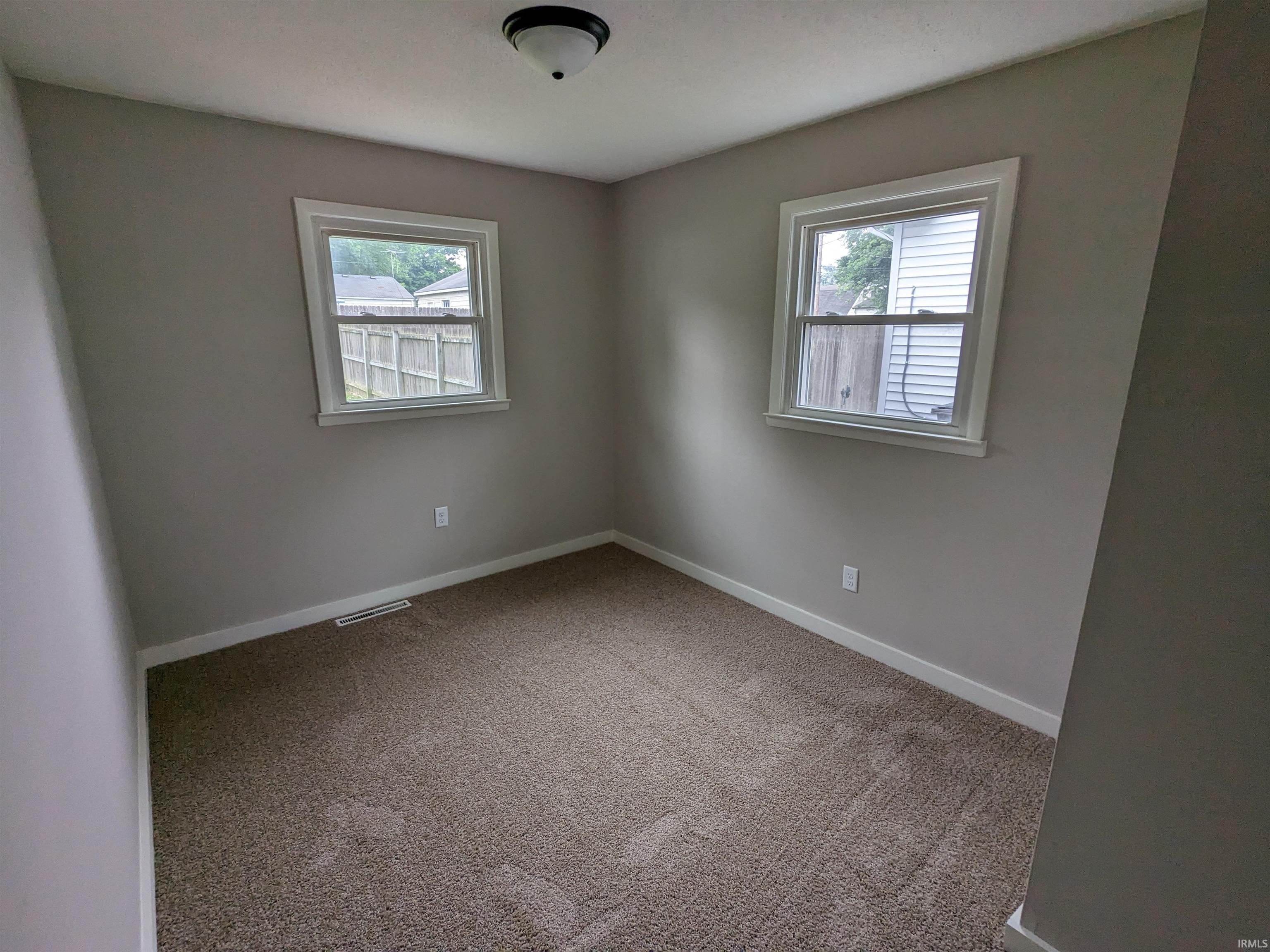 2722 Highlands