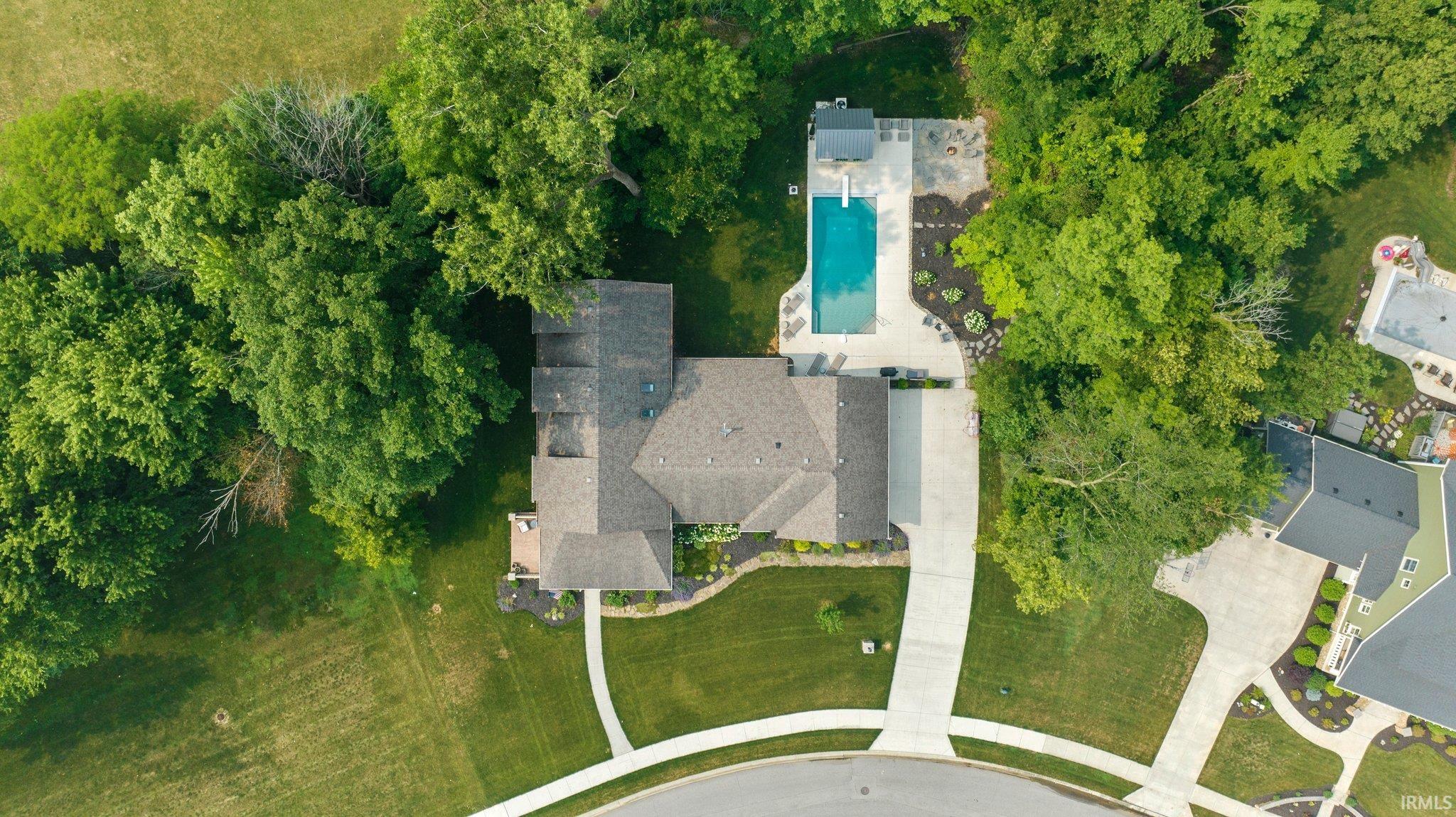 5816 Deer Hollow