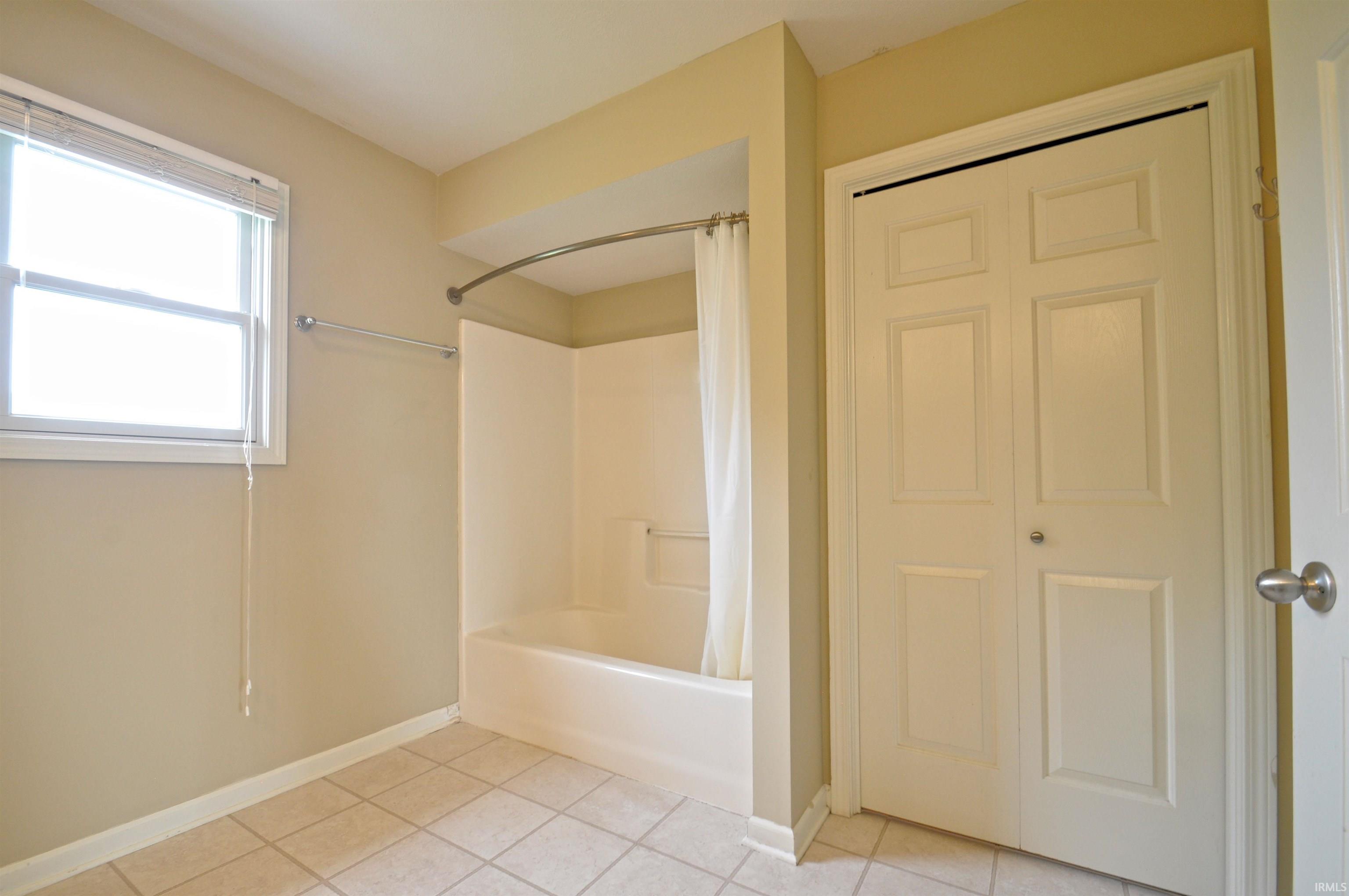 13797 Ravenwood
