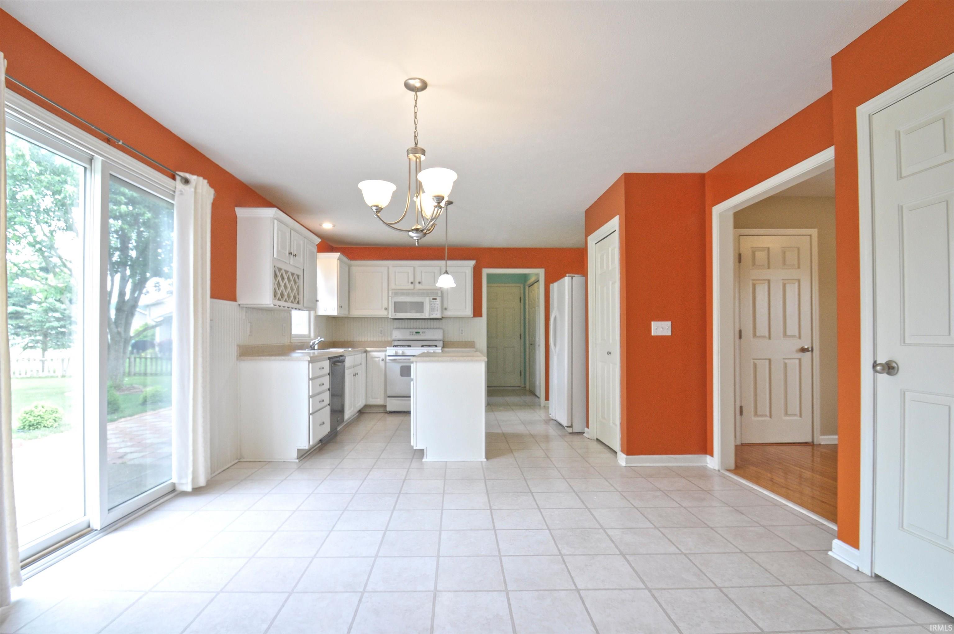 13797 Ravenwood
