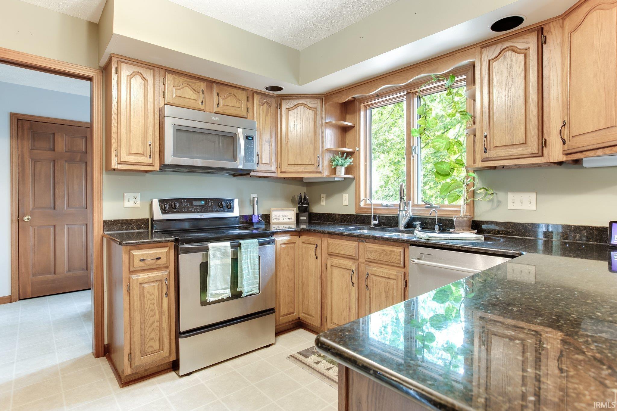 21061 Quiet Ridge