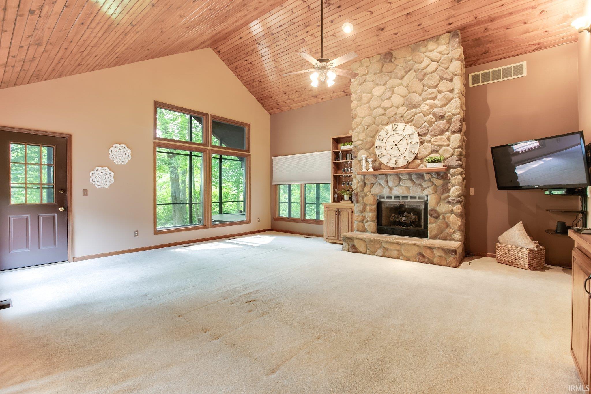 21061 Quiet Ridge