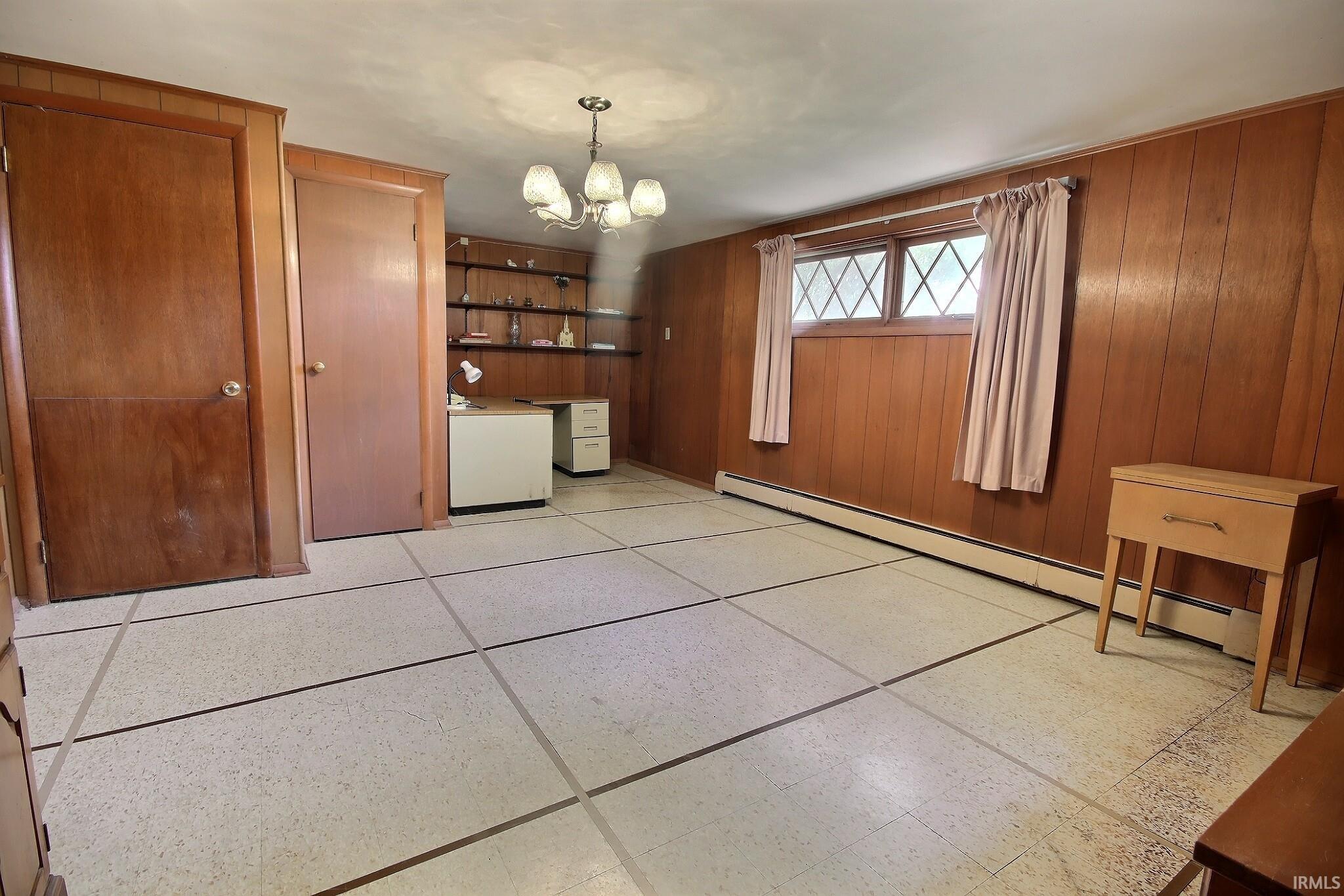 1725 Lindenwood