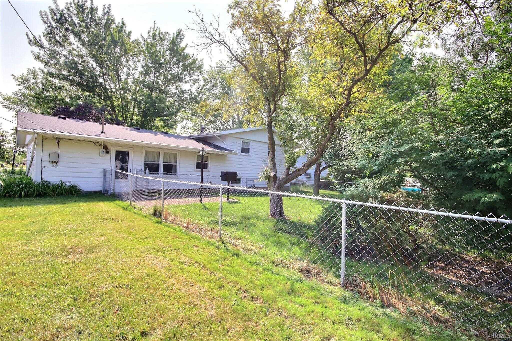 1725 Lindenwood
