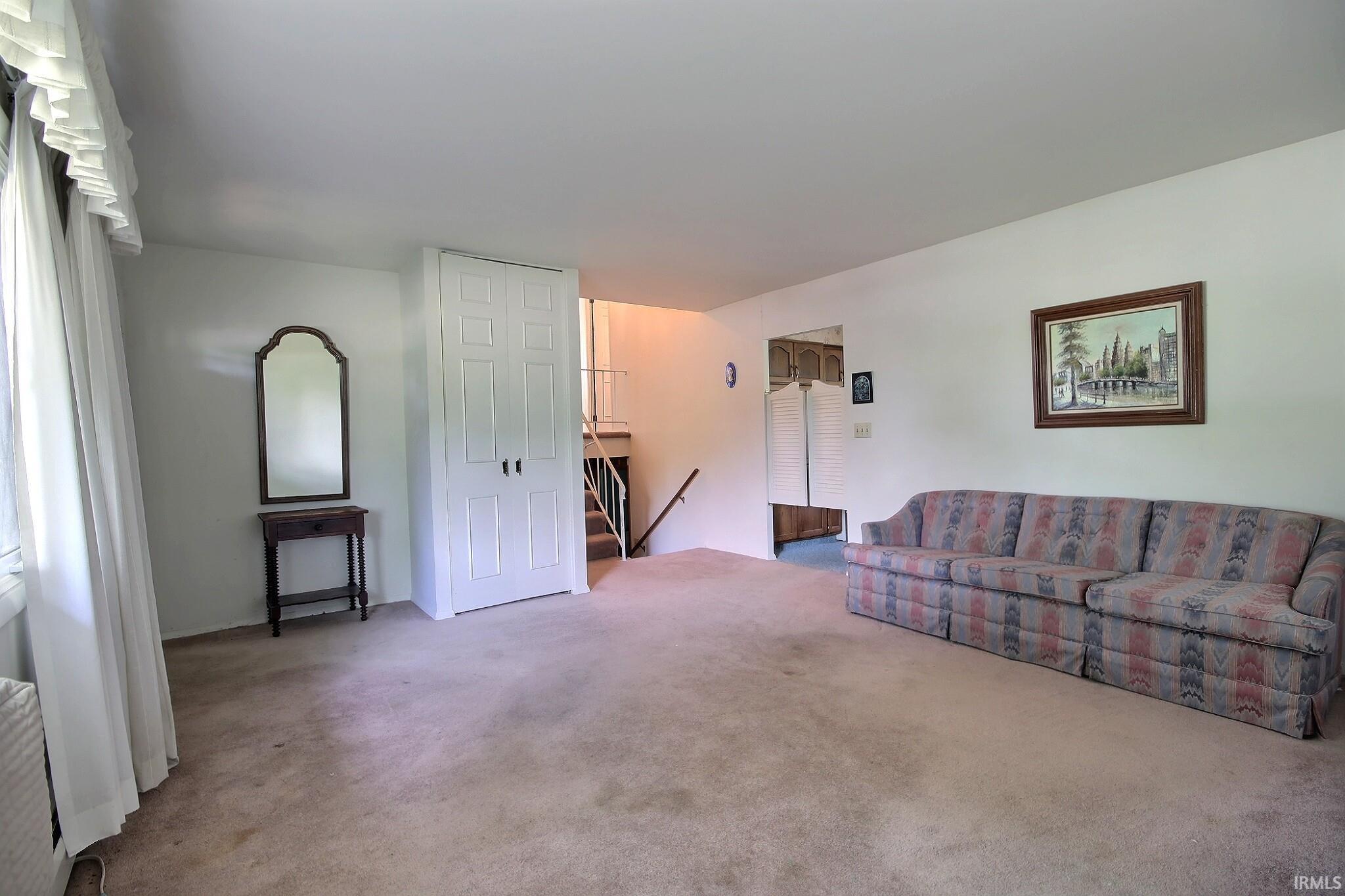 1725 Lindenwood