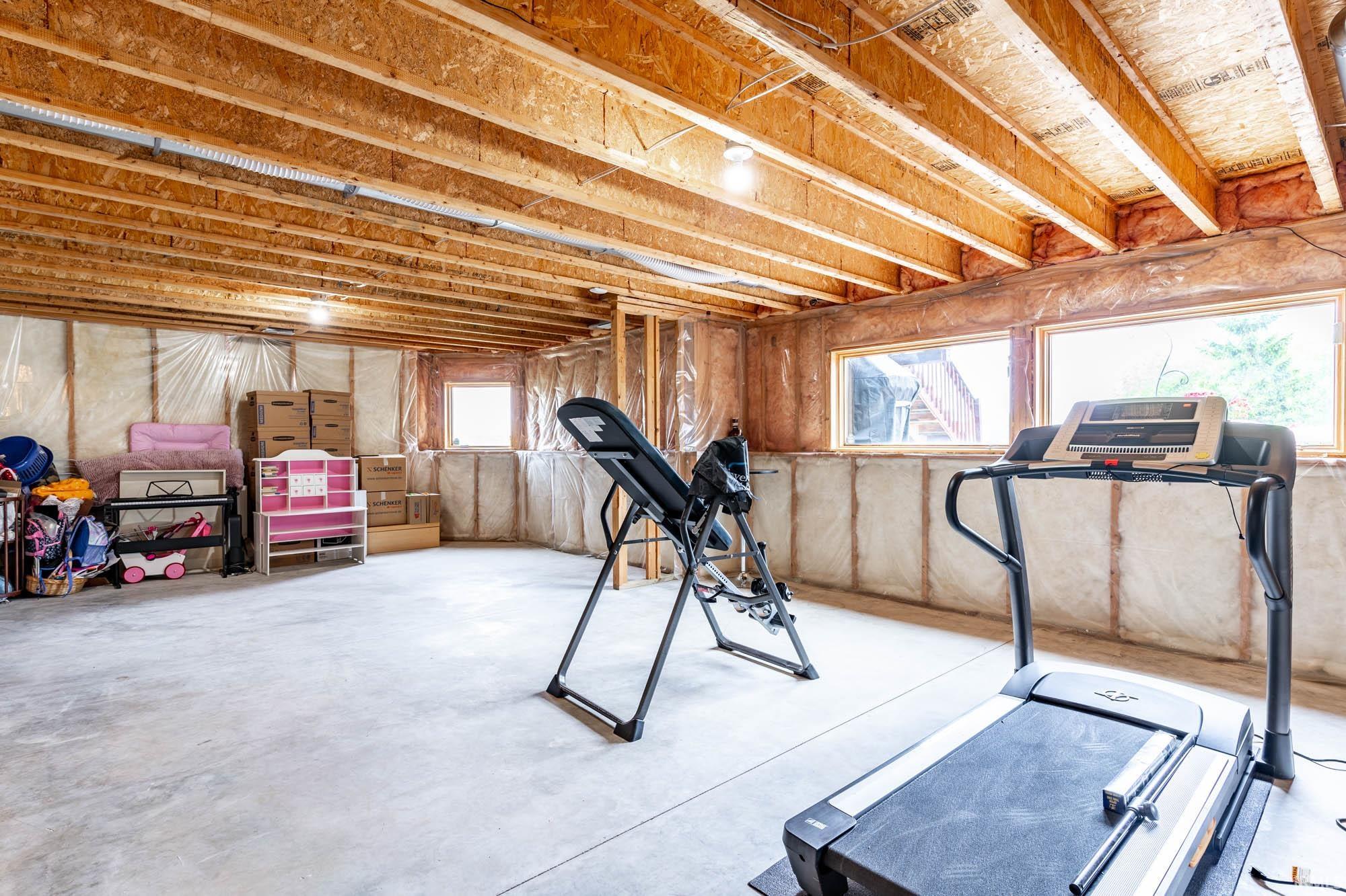 7304 Alleghany