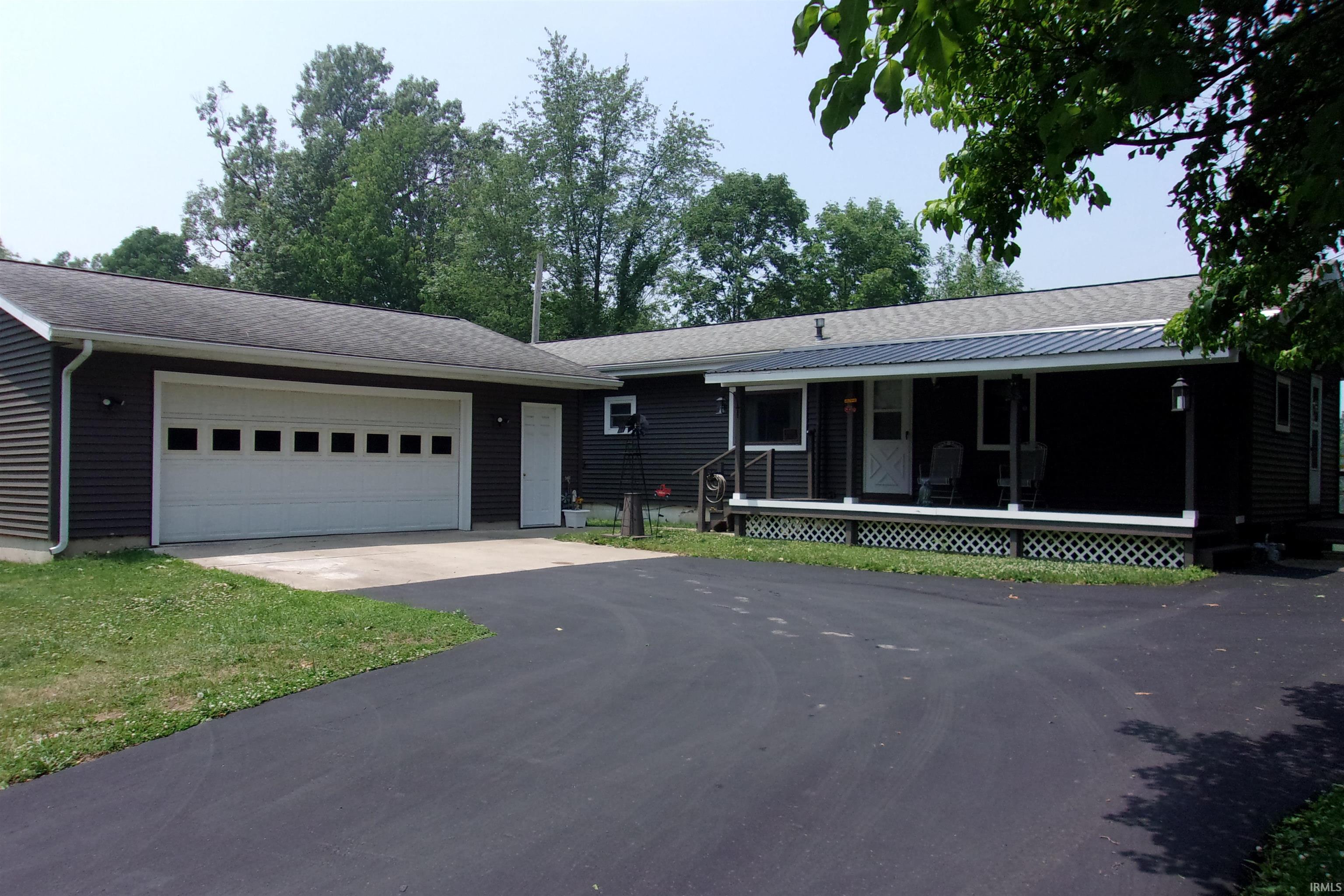 15826 Menominee