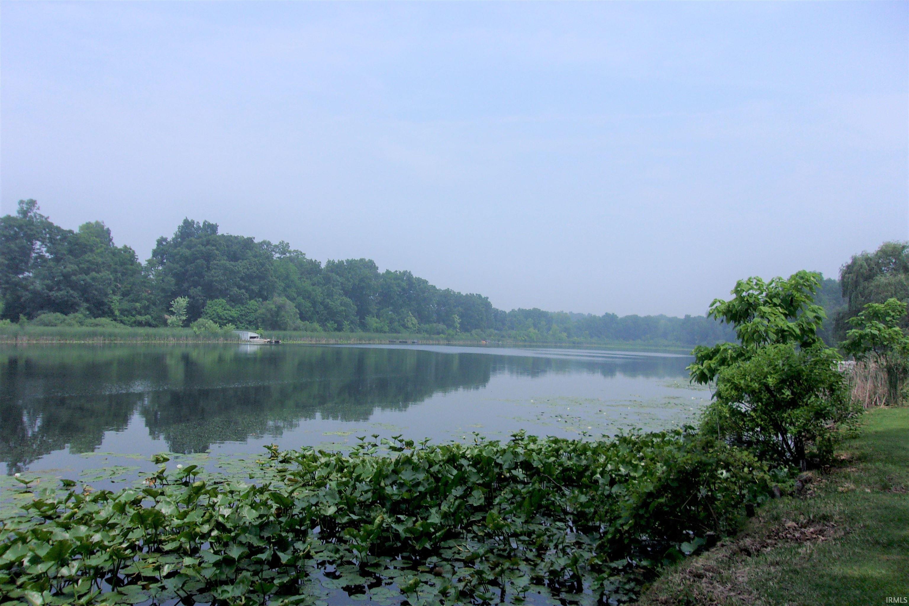 15826 Menominee