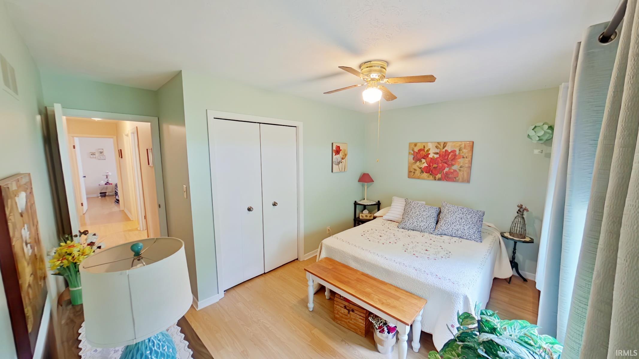22042 Hanover