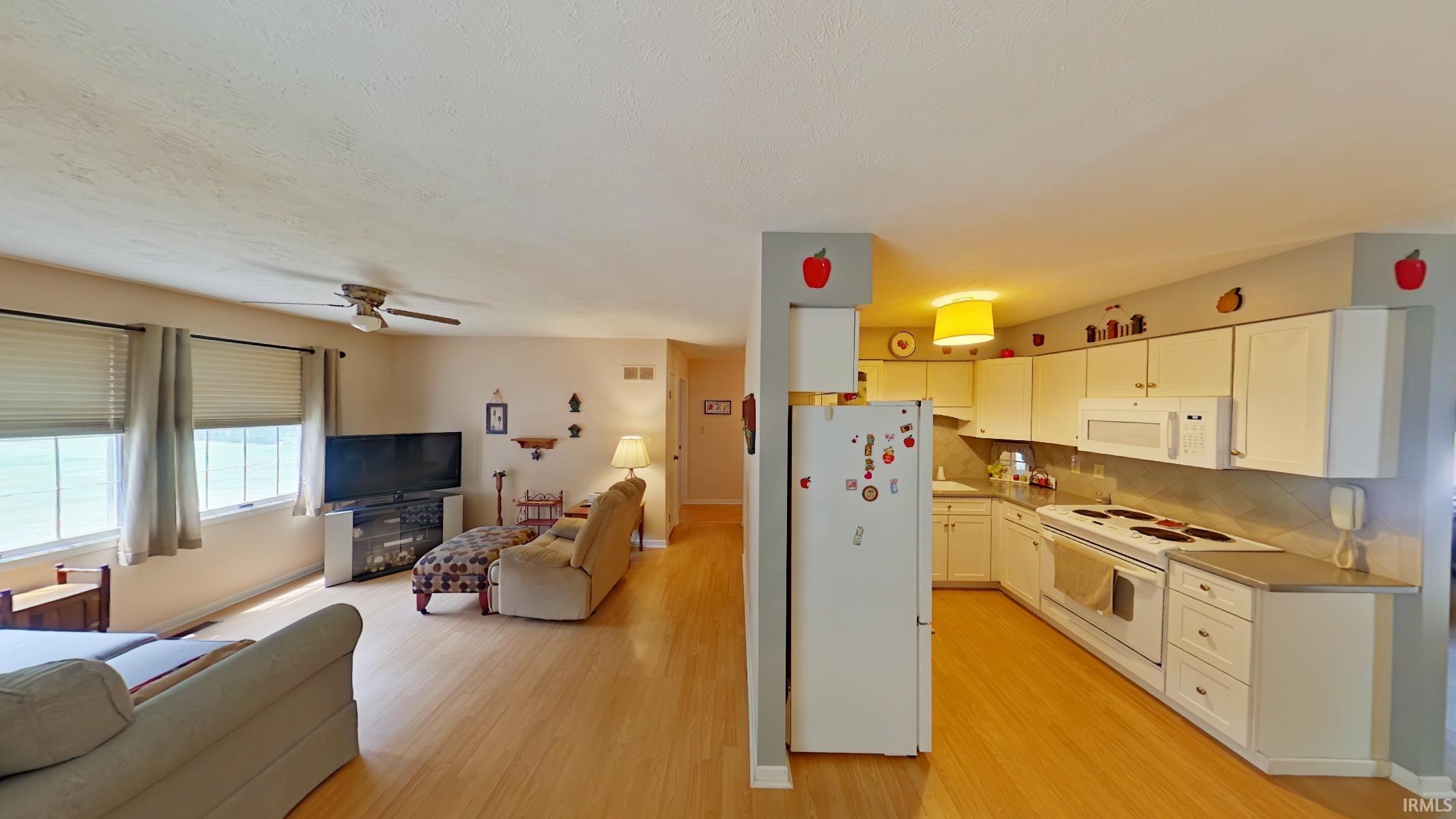22042 Hanover