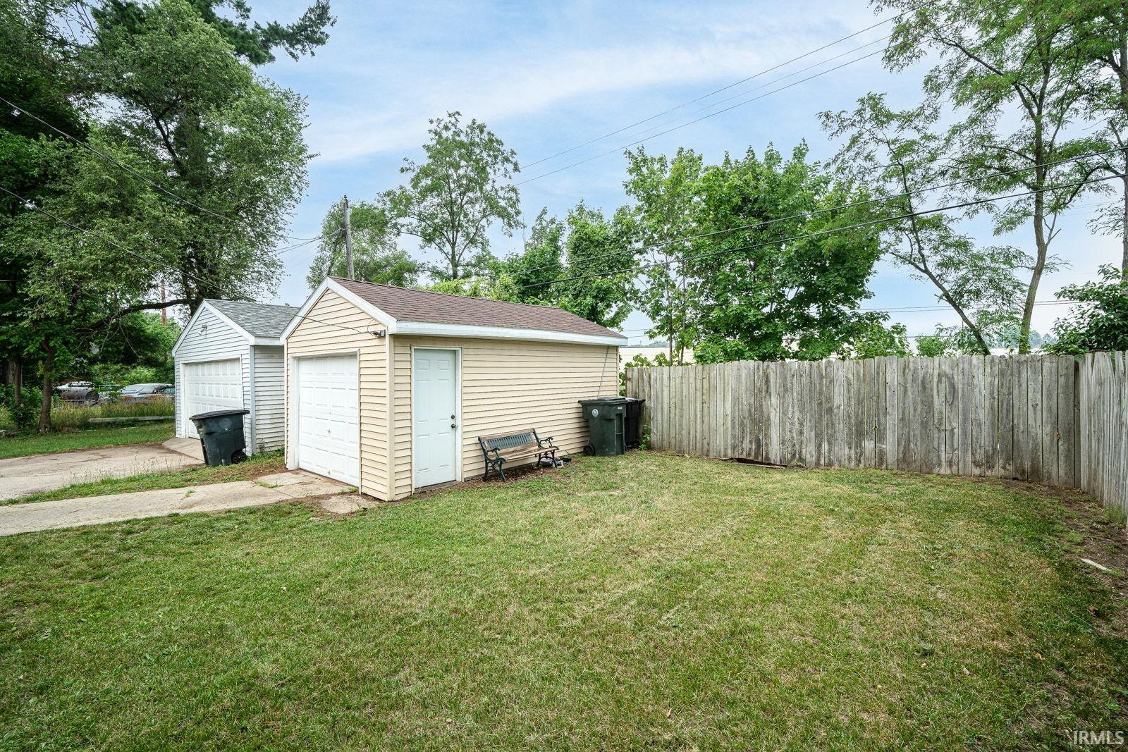 1241 Diamond