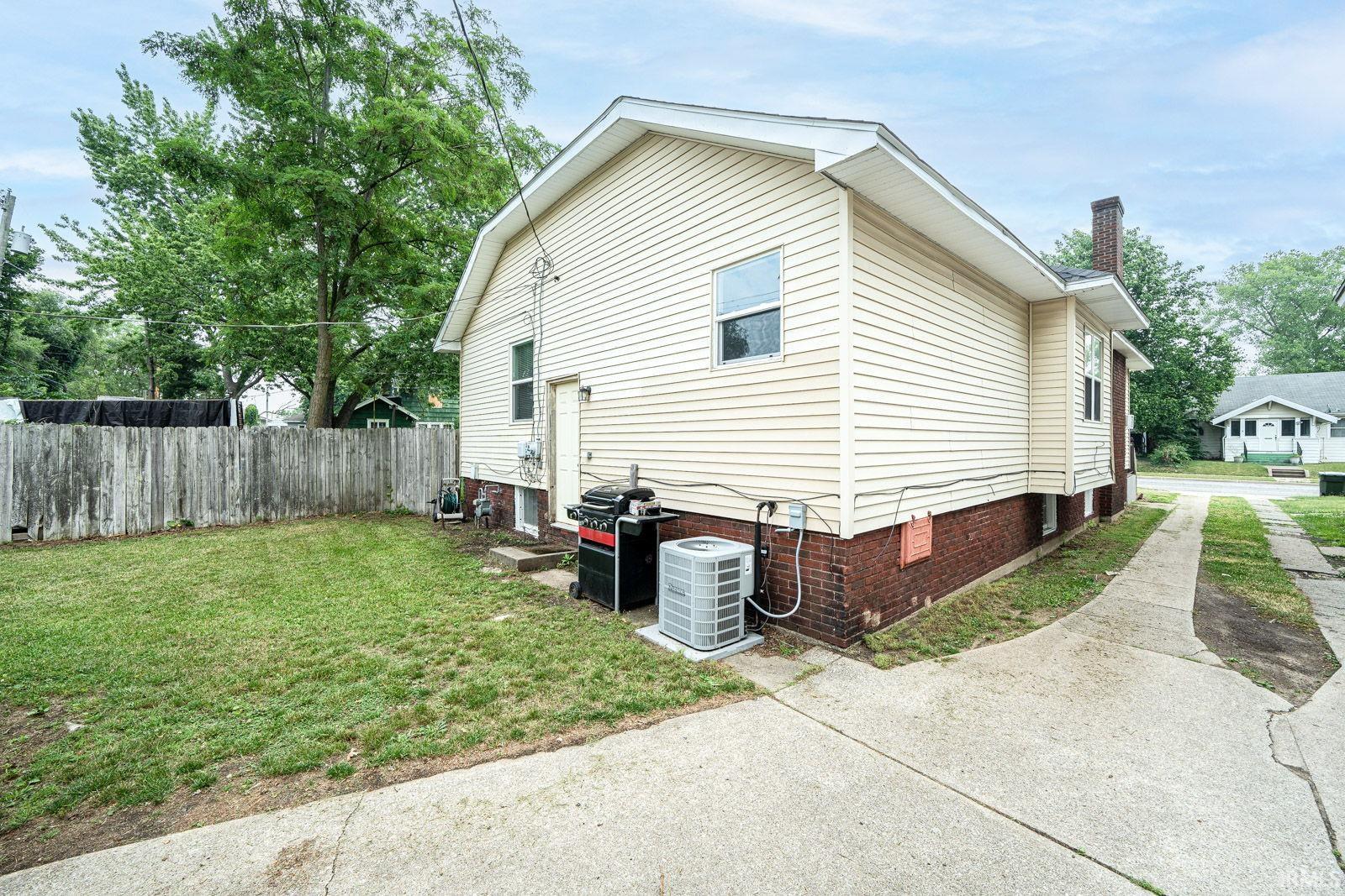 1241 Diamond