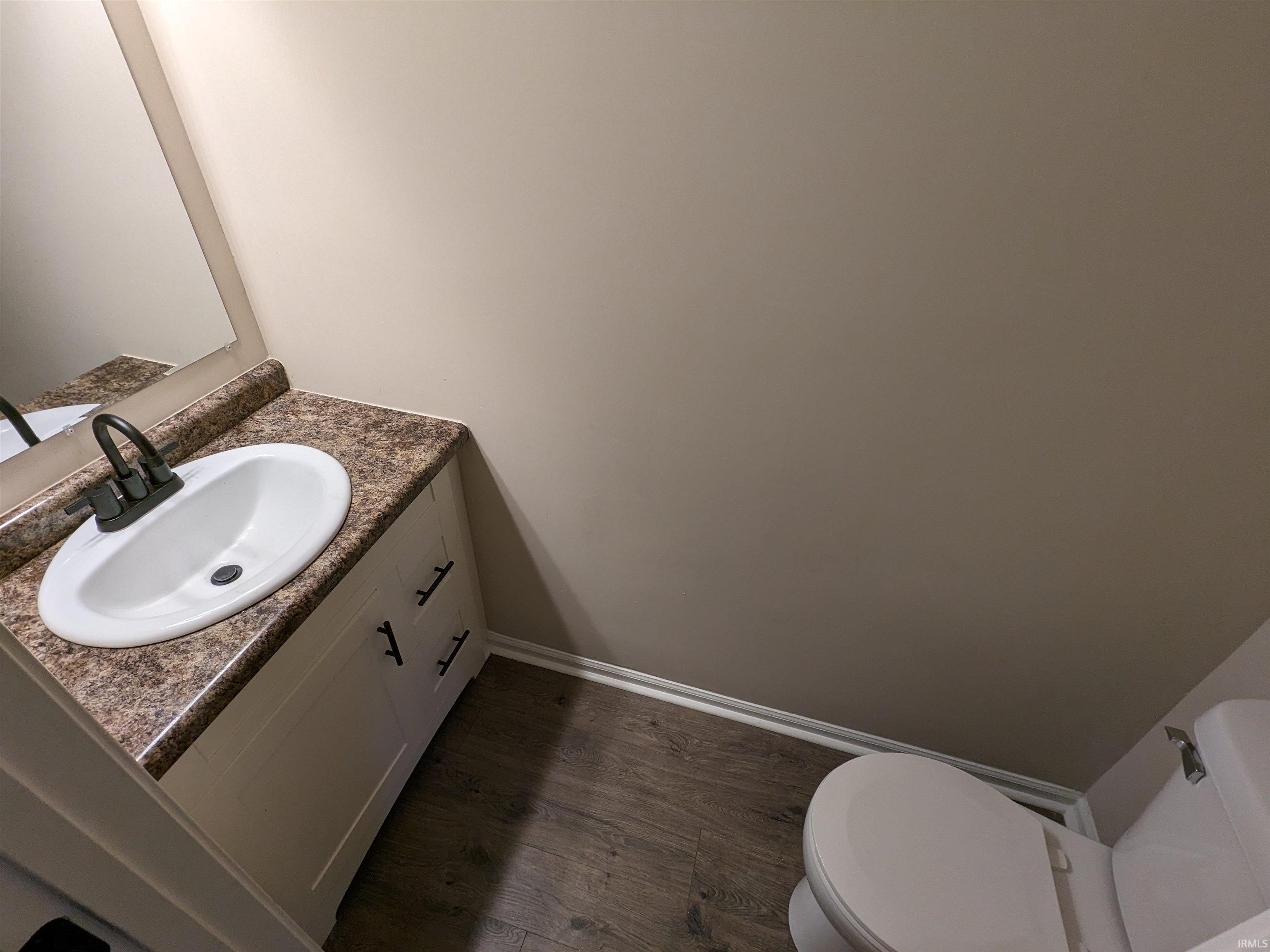 8406 Quincy