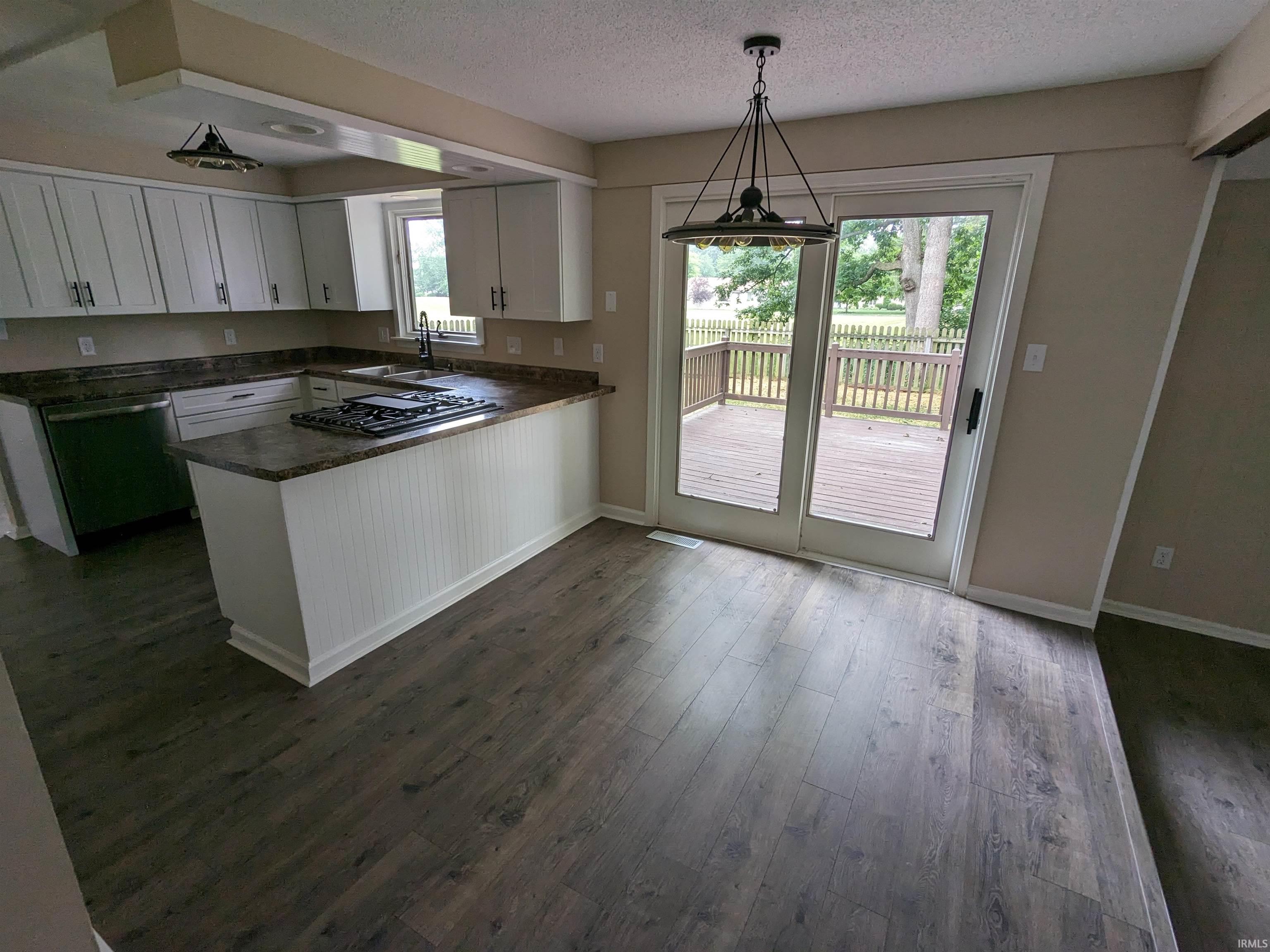 8406 Quincy