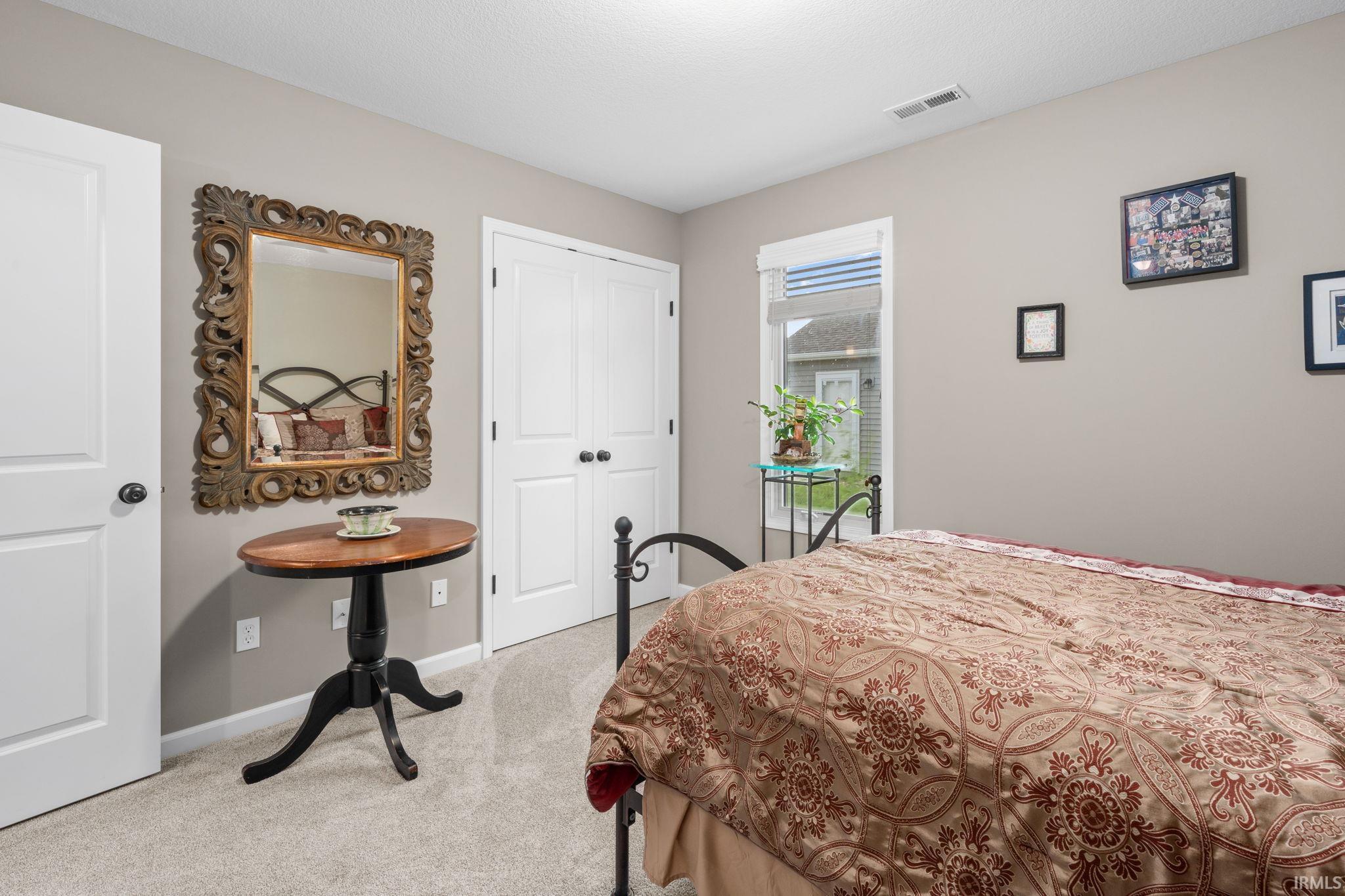 1663 Chesnee