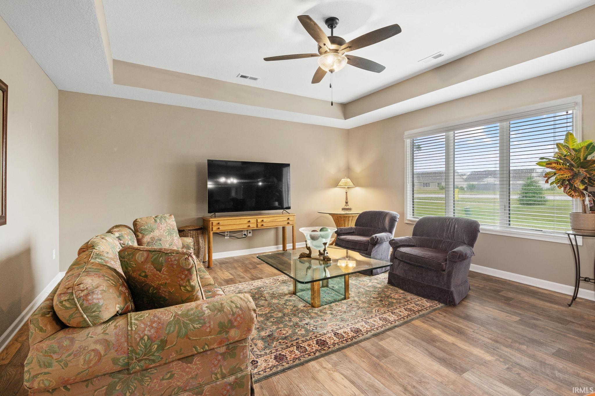 1663 Chesnee