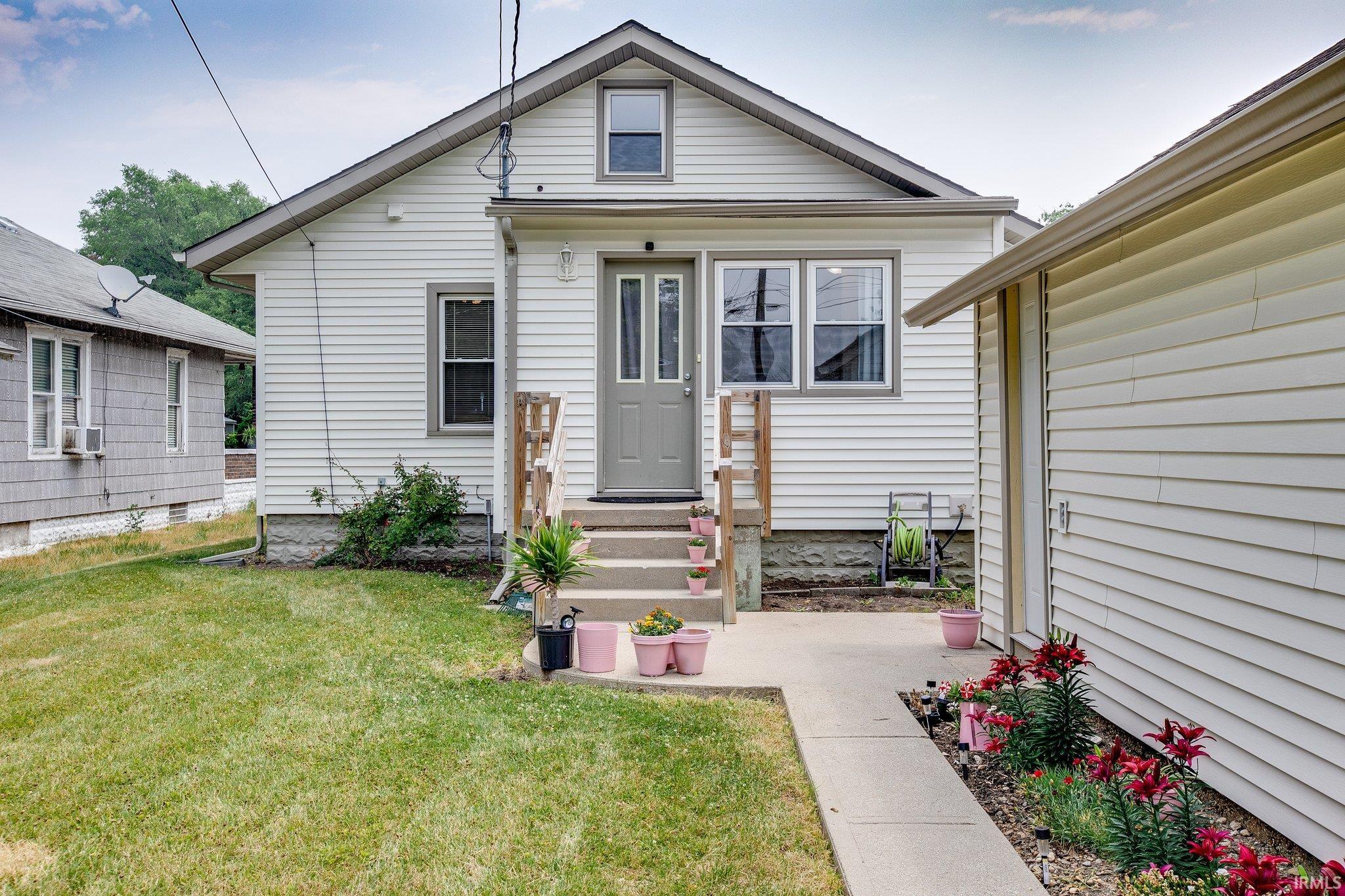 2215 Lane