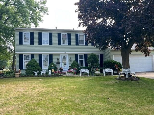 1001 Crestview