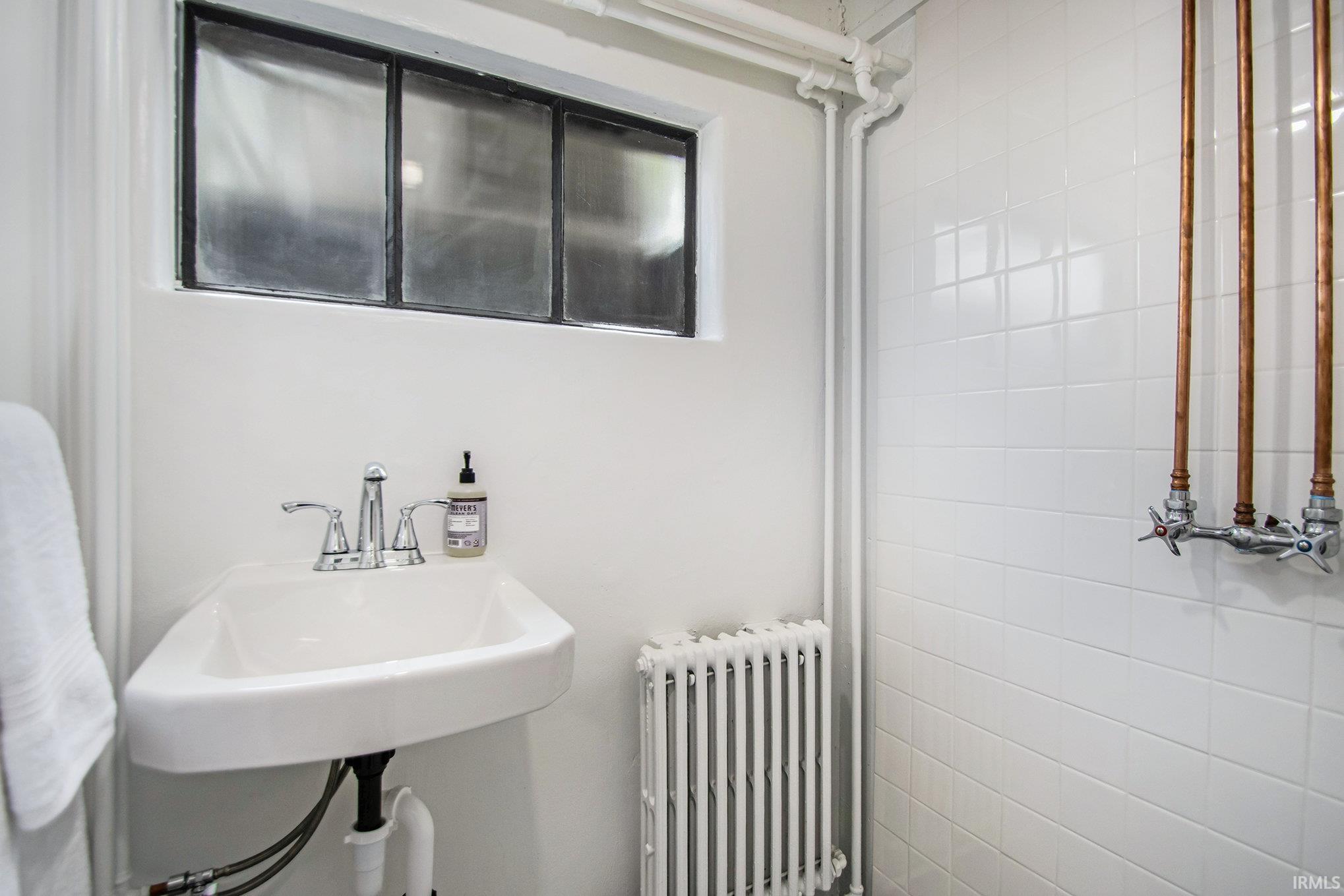 55660 Riverview Manor