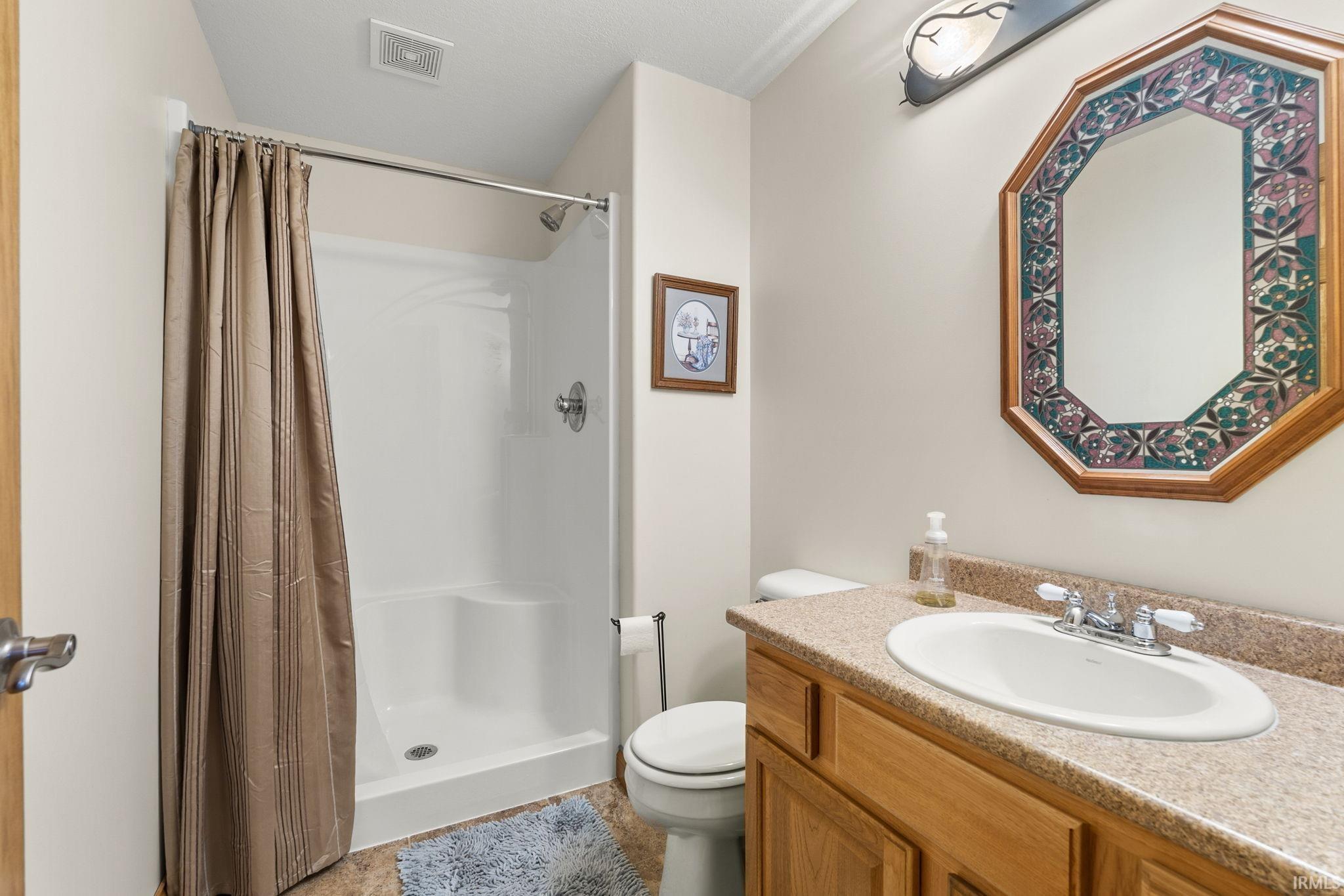 3863 Westport