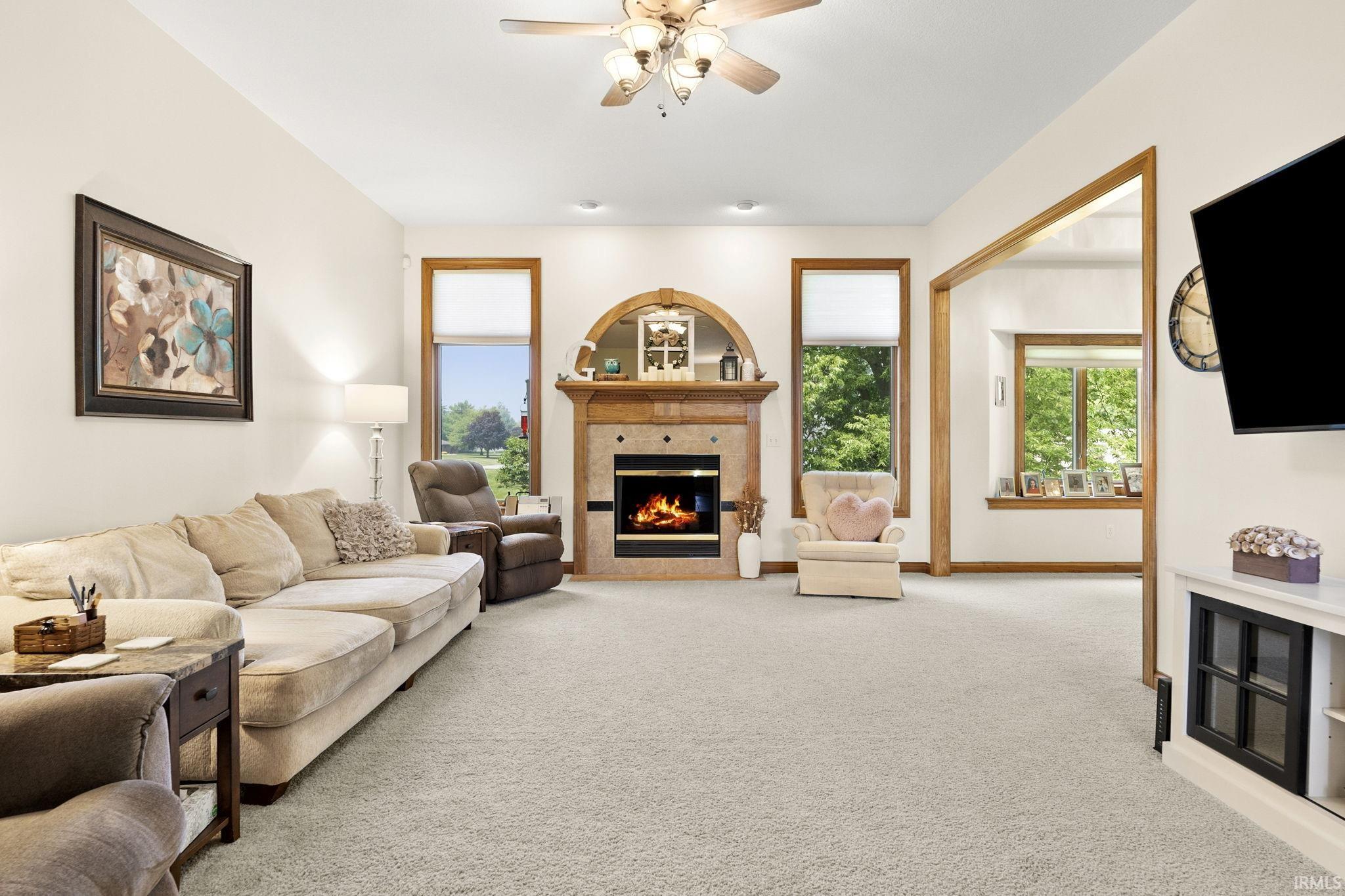 3863 Westport
