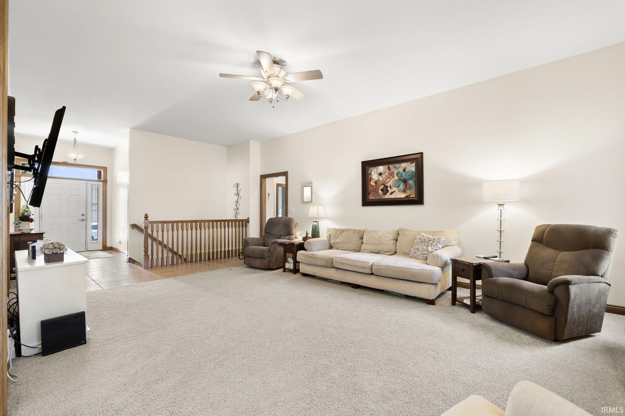 3863 Westport
