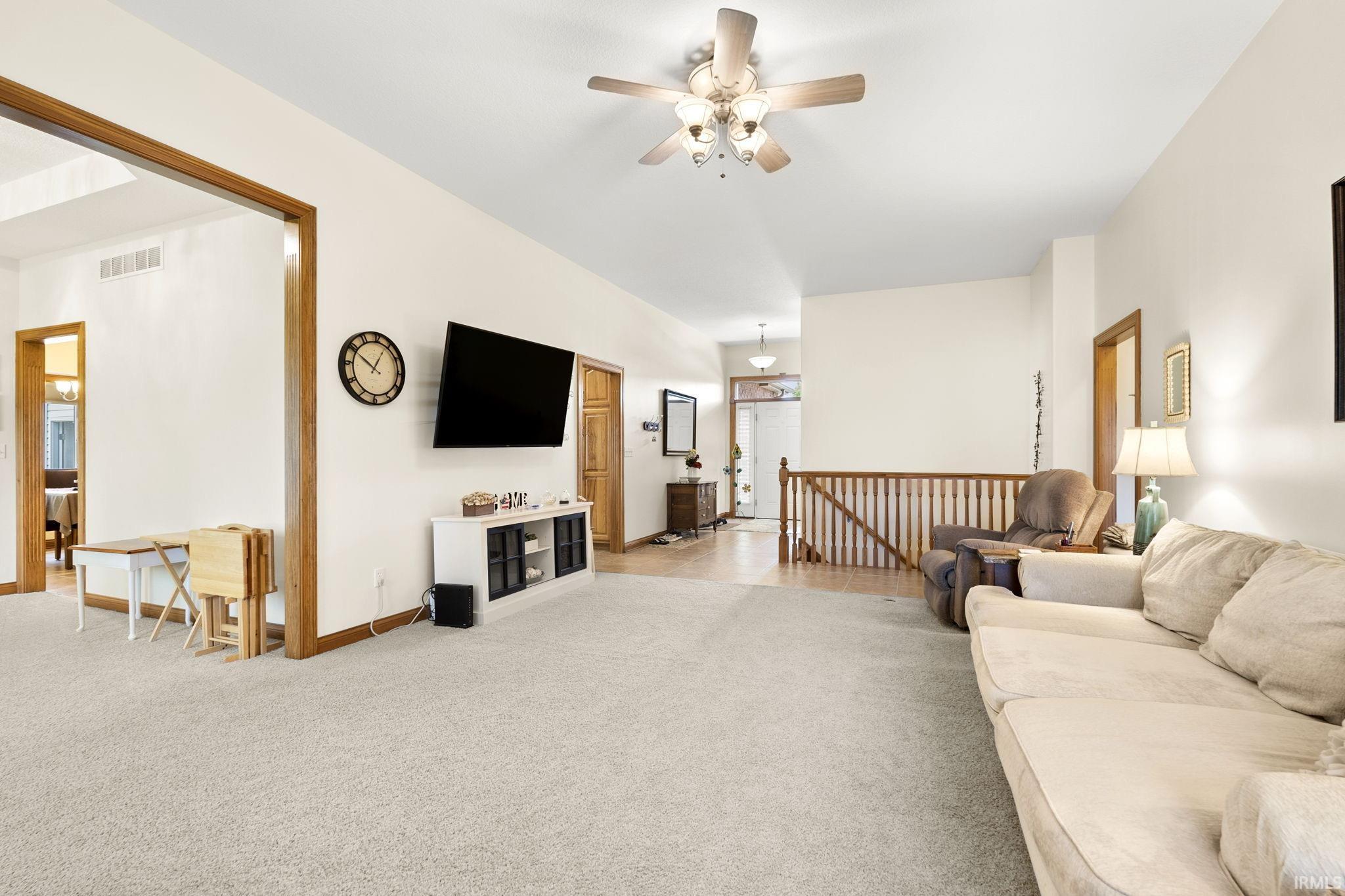 3863 Westport