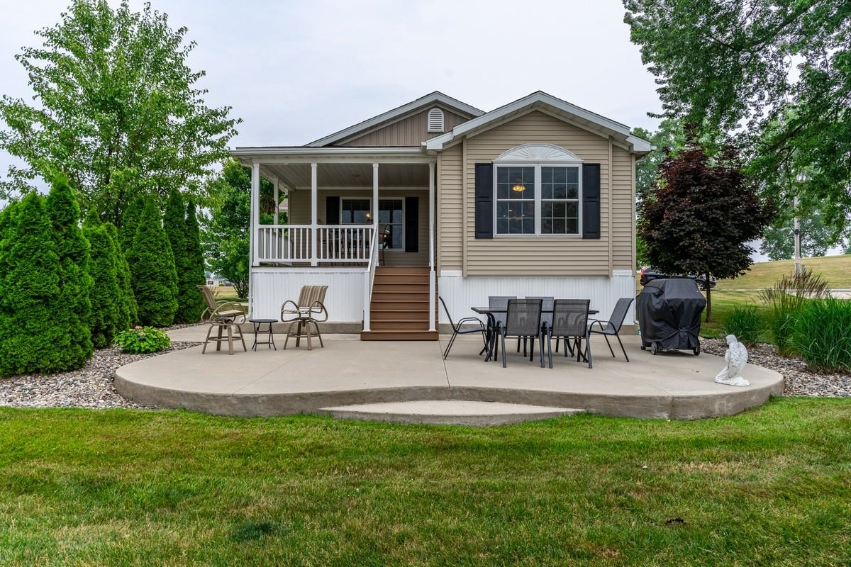 5110 450 W Lot 85