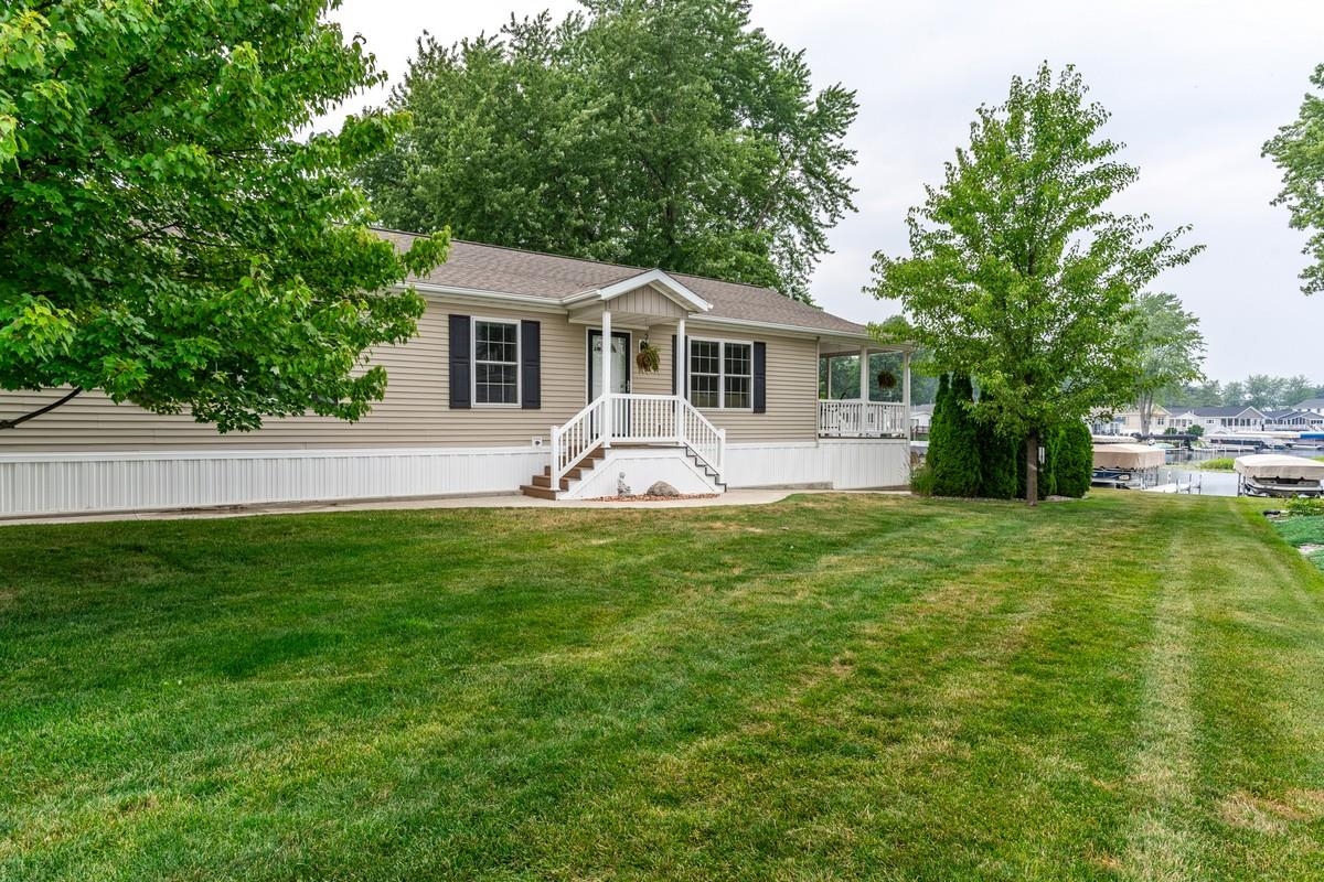 5110 450 W Lot 85