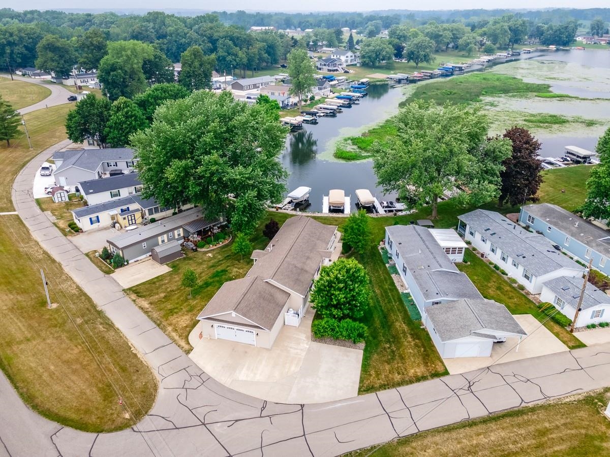 5110 450 W Lot 85