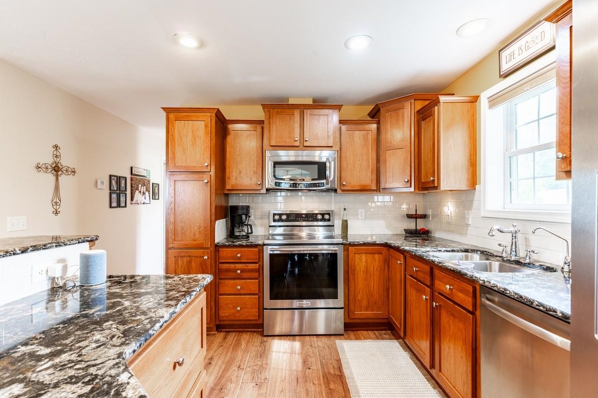 5110 450 W Lot 85