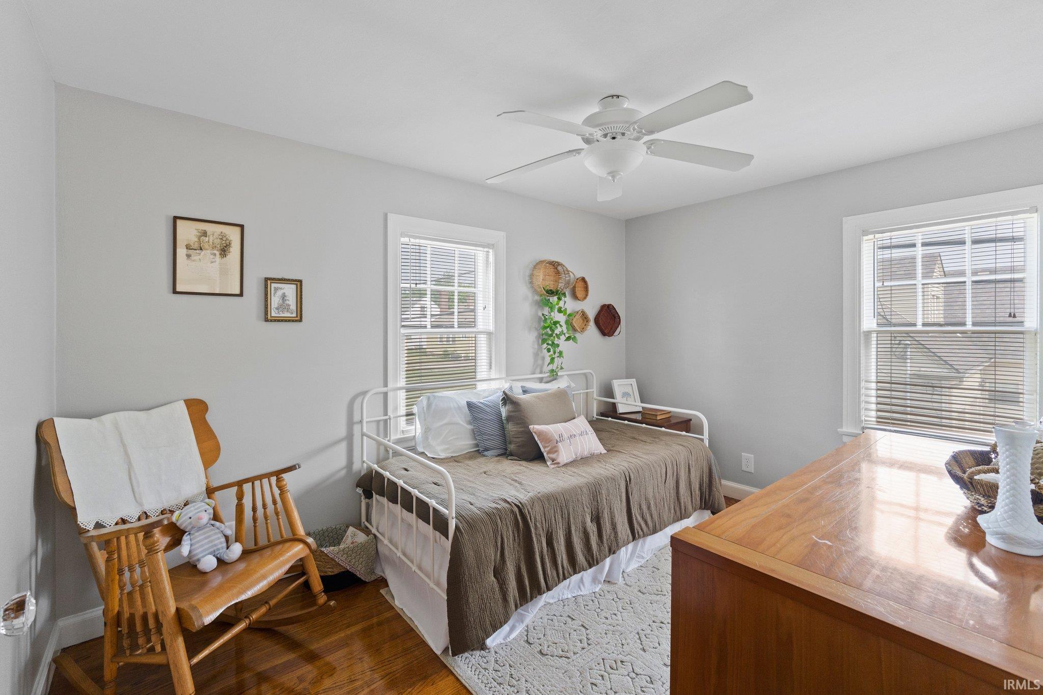 1653 Highlands