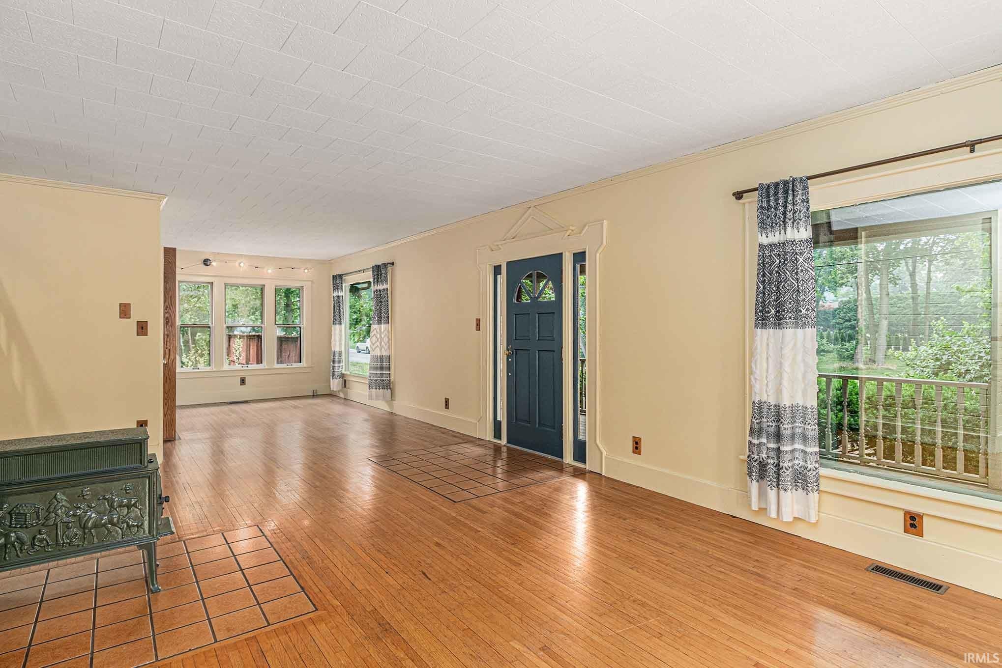 21066 State Road 120