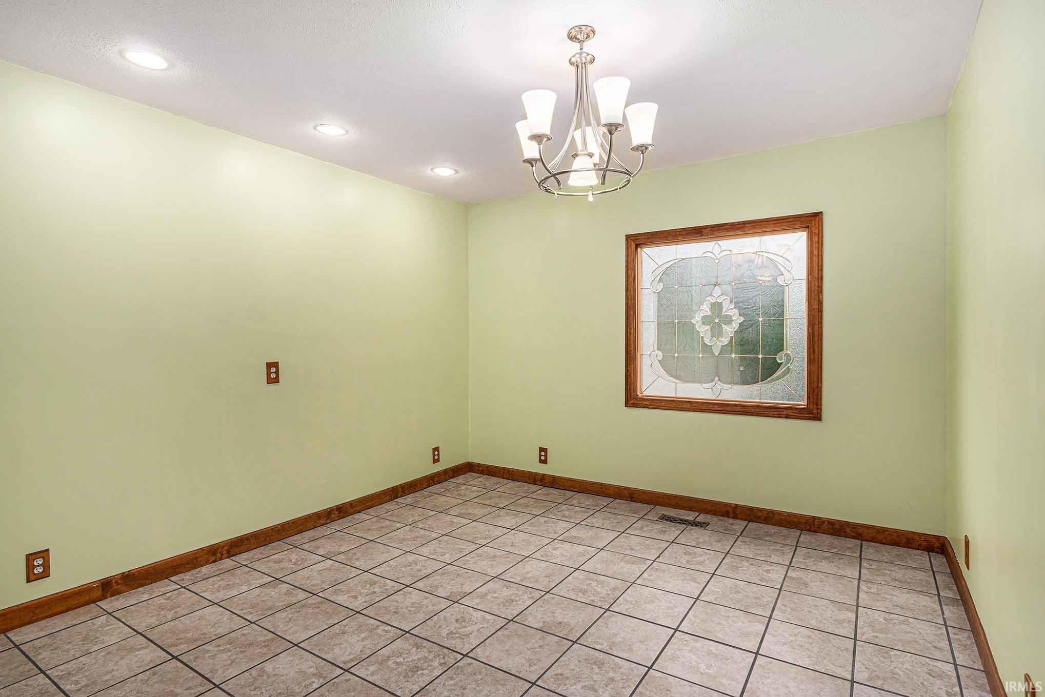 21066 State Road 120