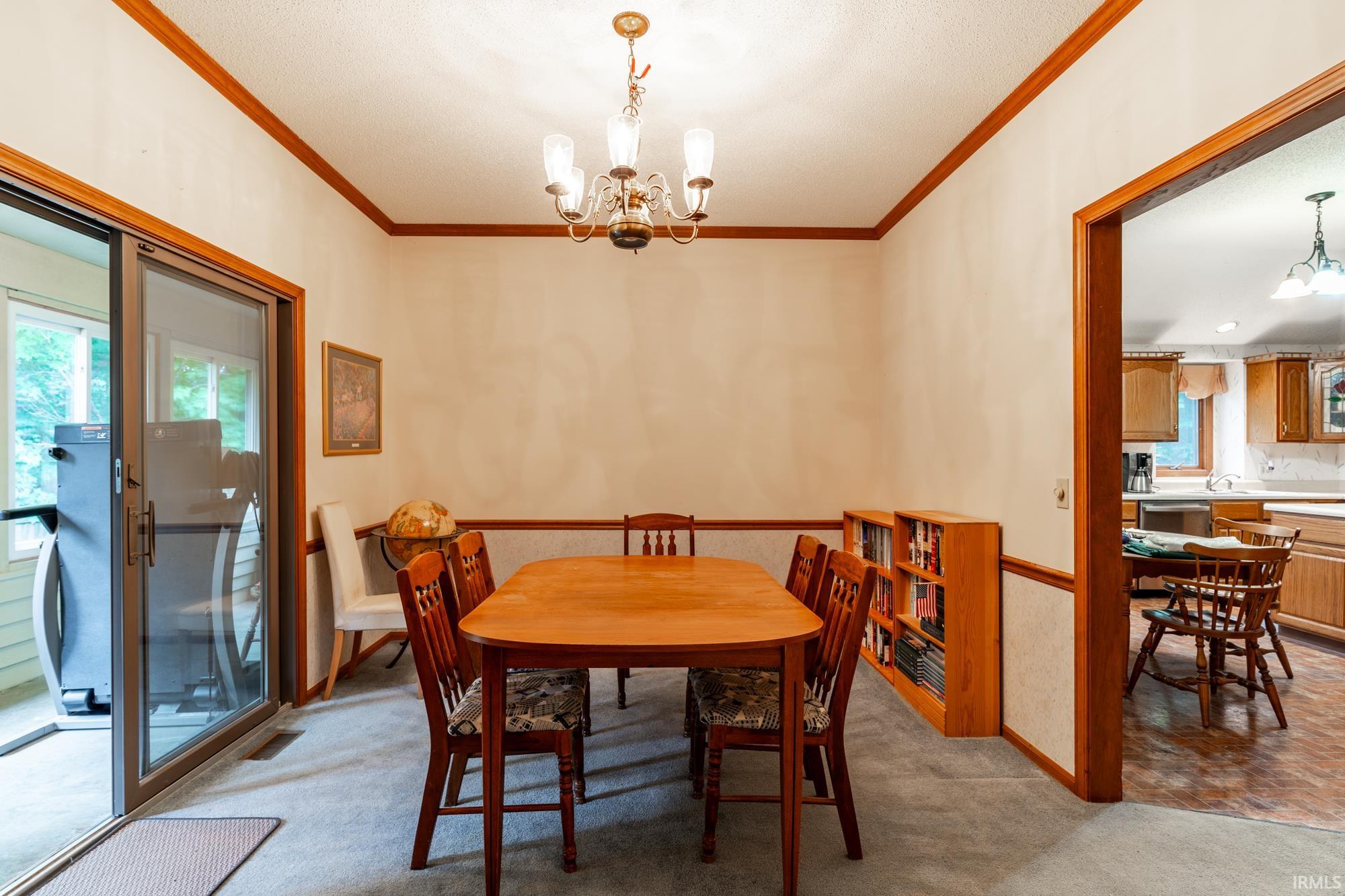 6233 Belle Isle