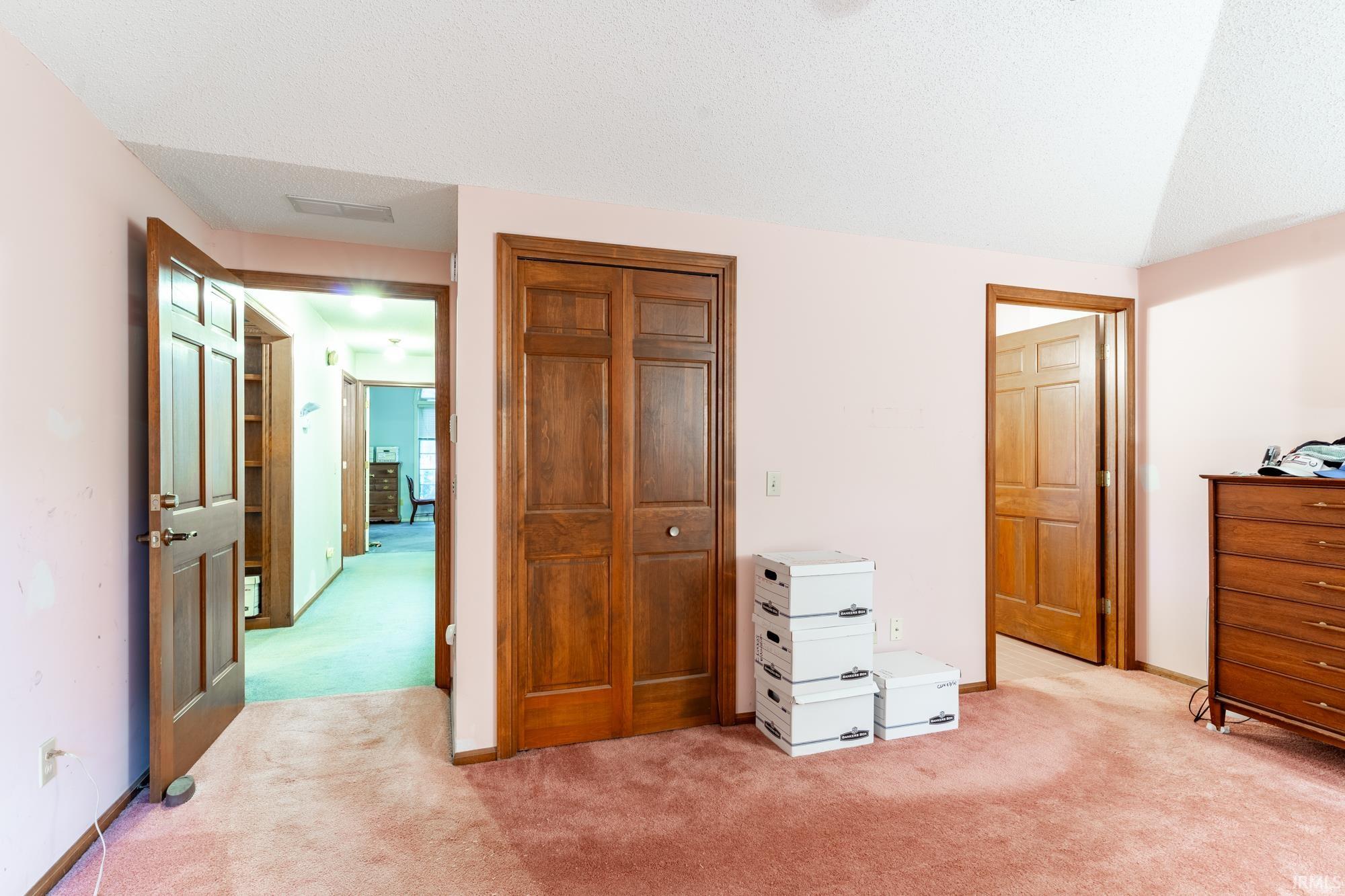 6233 Belle Isle
