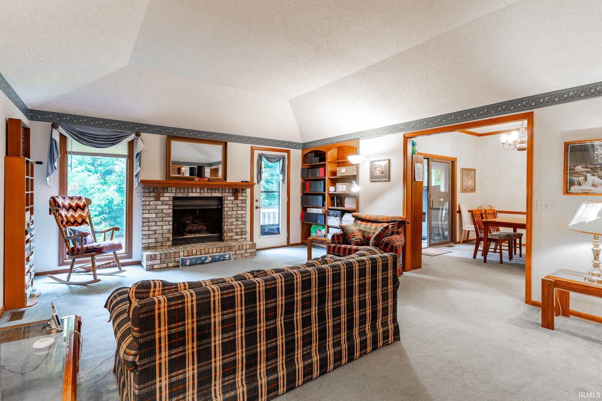6233 Belle Isle