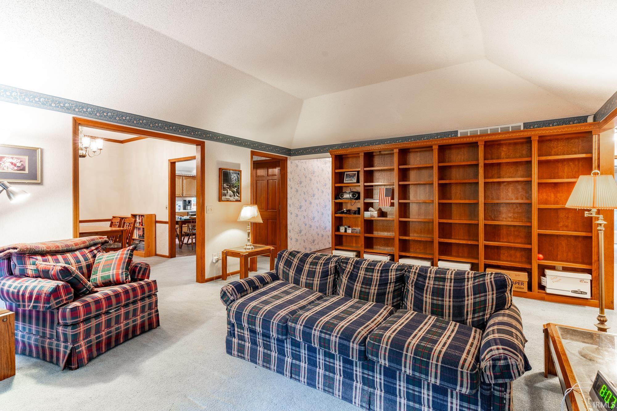 6233 Belle Isle
